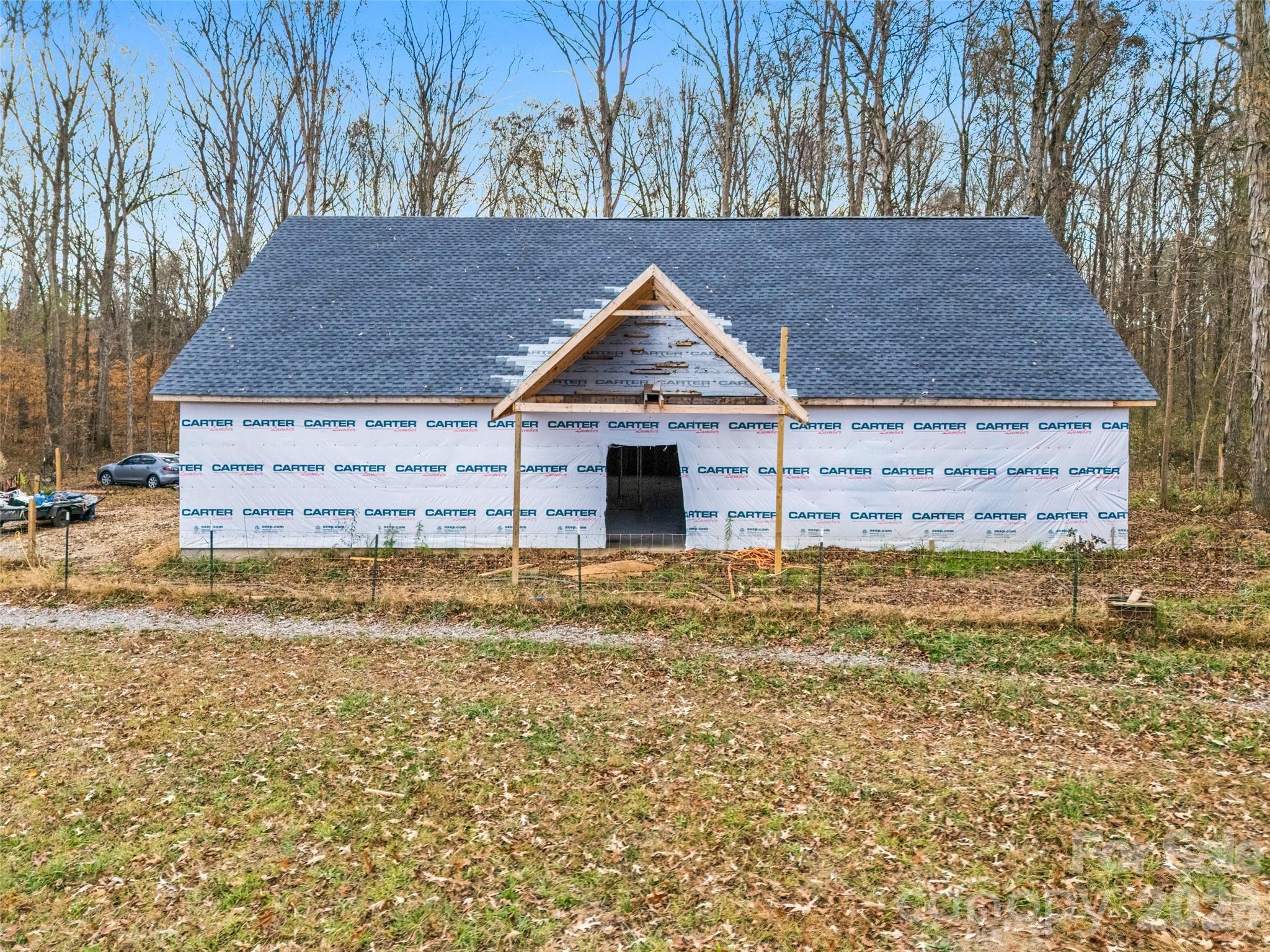 6027 Campbell Road — York