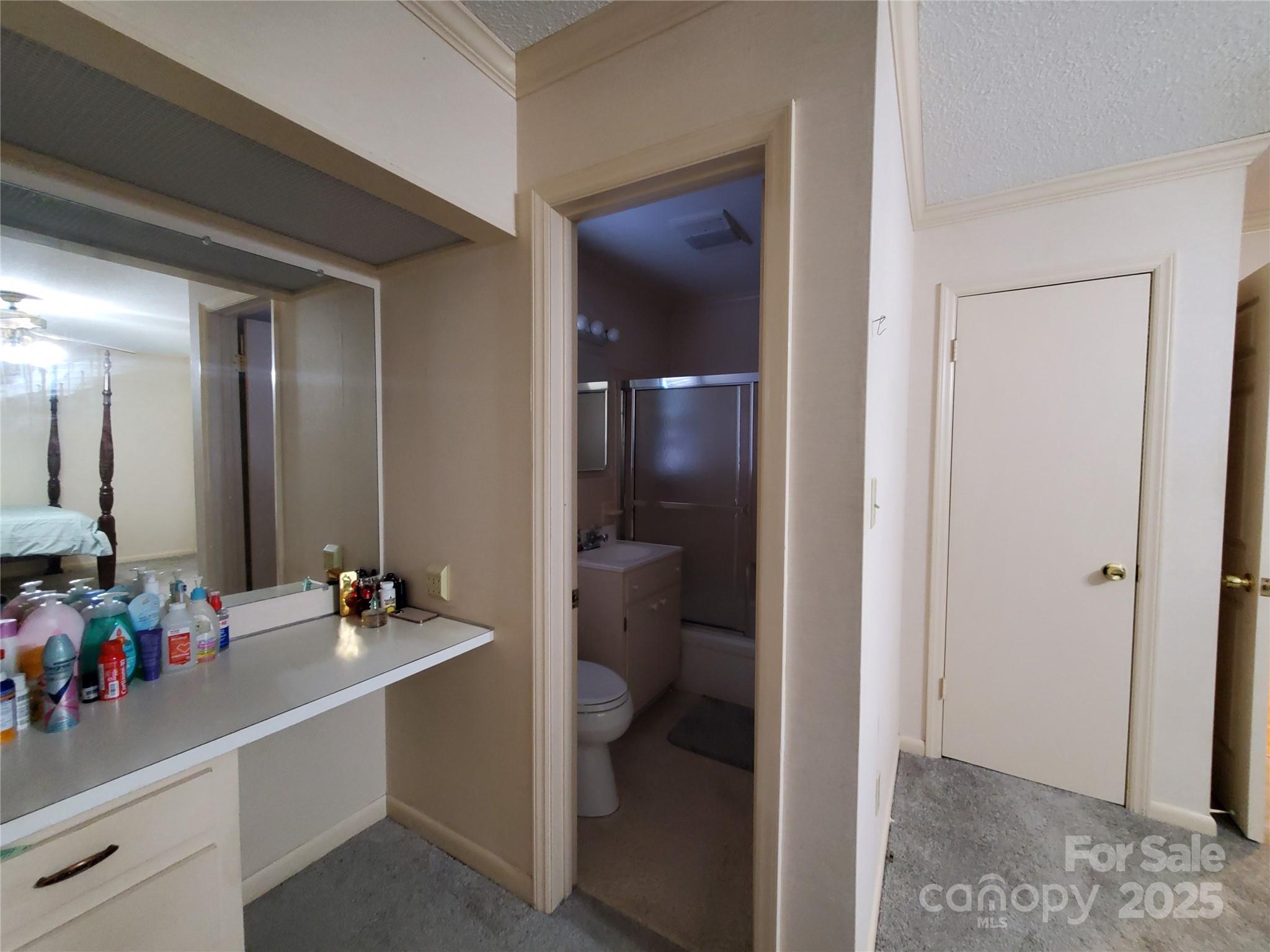 2318 Shaw Avenue — Gastonia