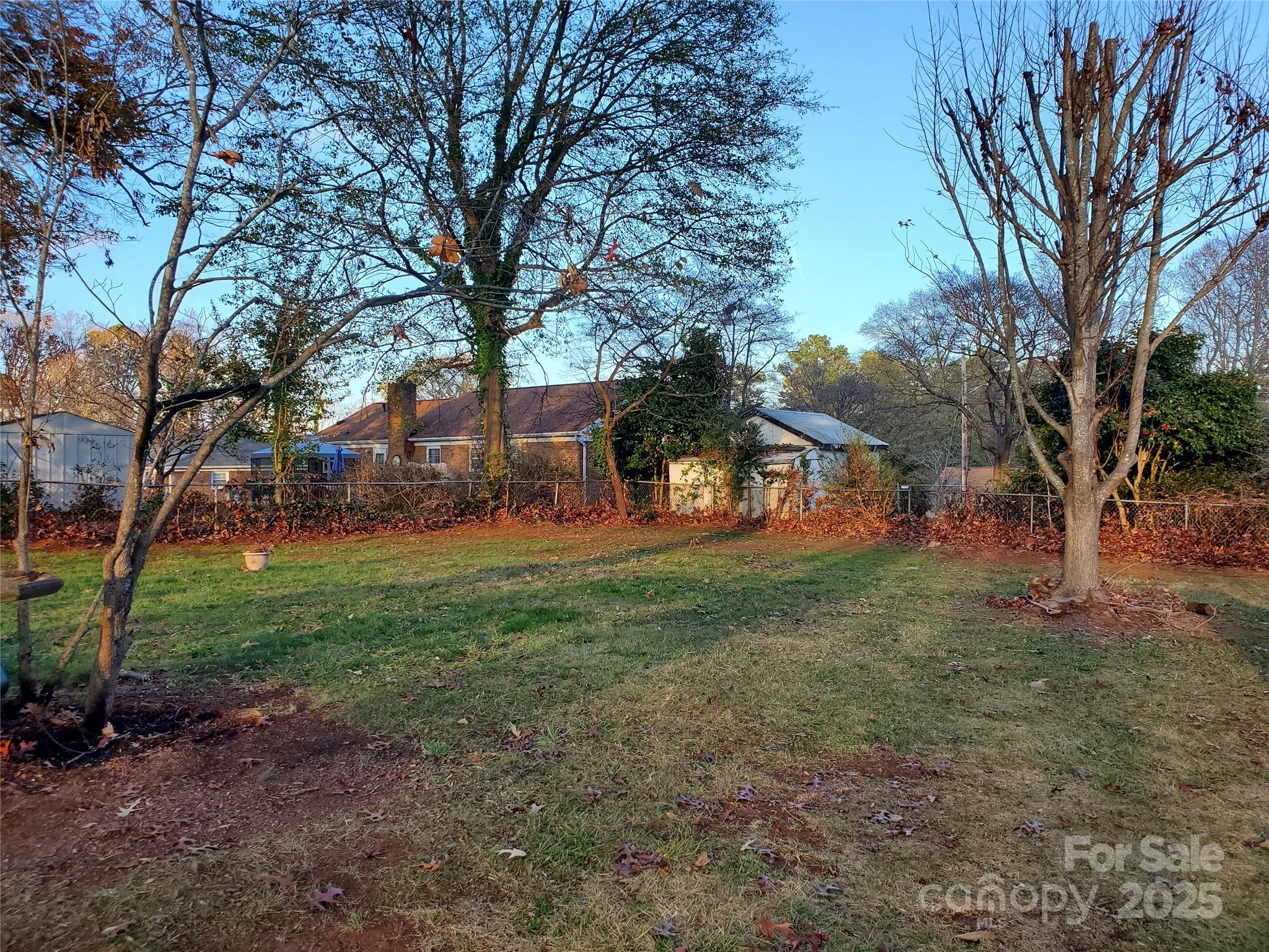 2318 Shaw Avenue — Gastonia