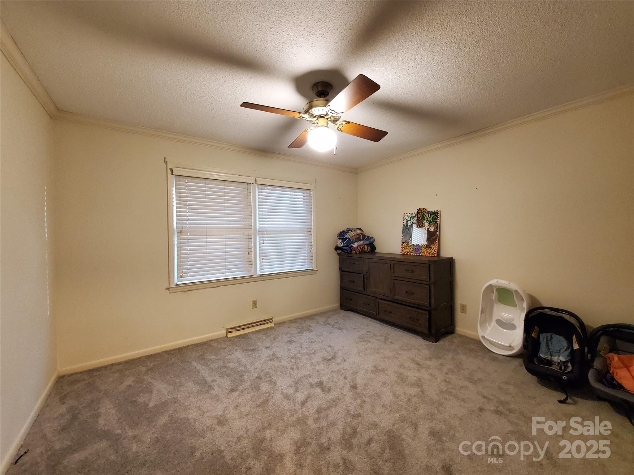 2318 Shaw Avenue — Gastonia