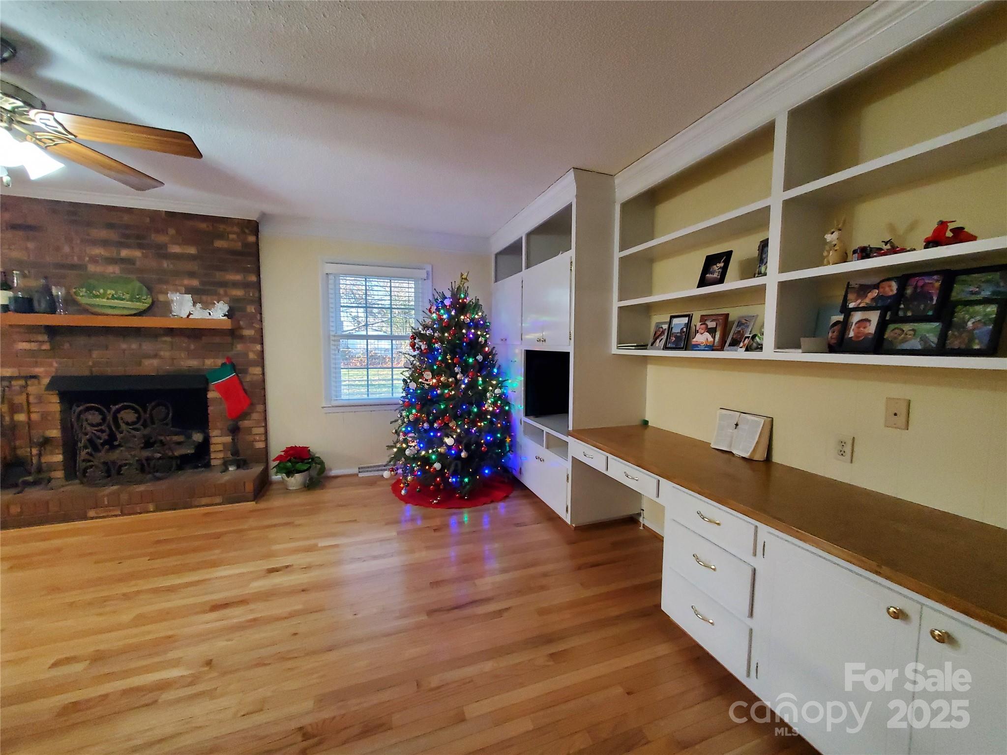 2318 Shaw Avenue — Gastonia