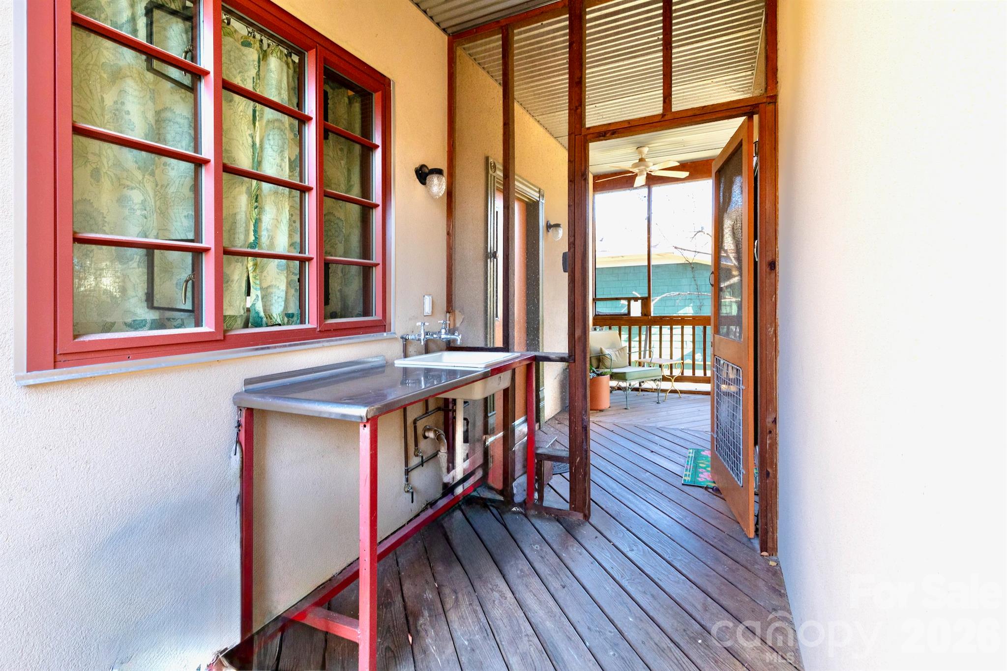297 Hillside Street — Asheville