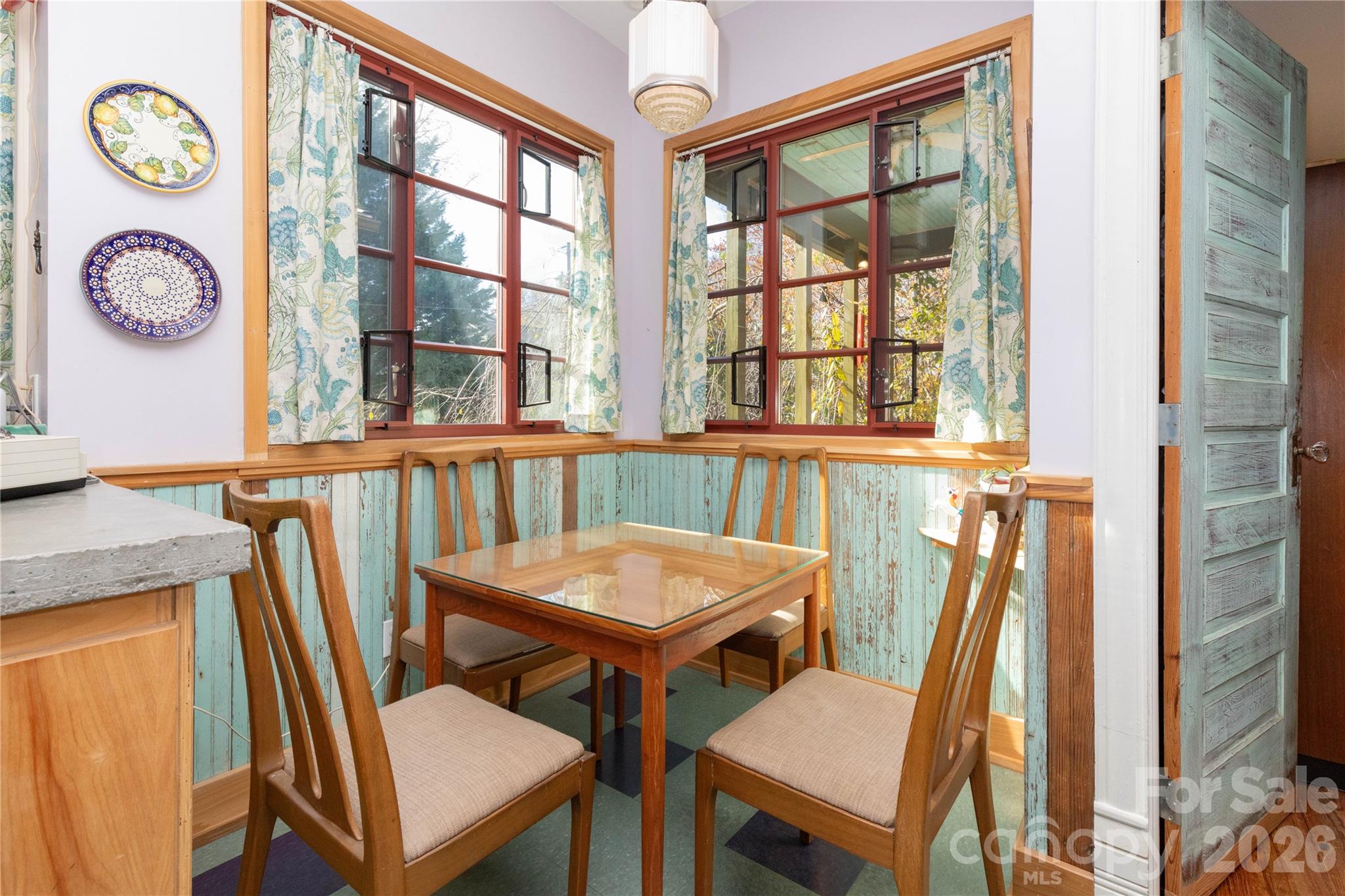 297 Hillside Street — Asheville