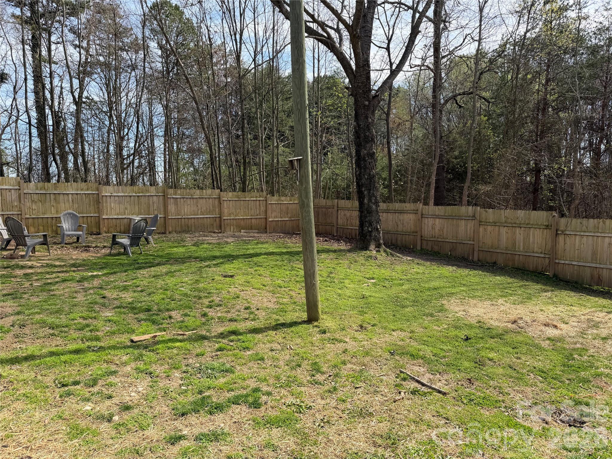 126 Laura Road — Mooresville