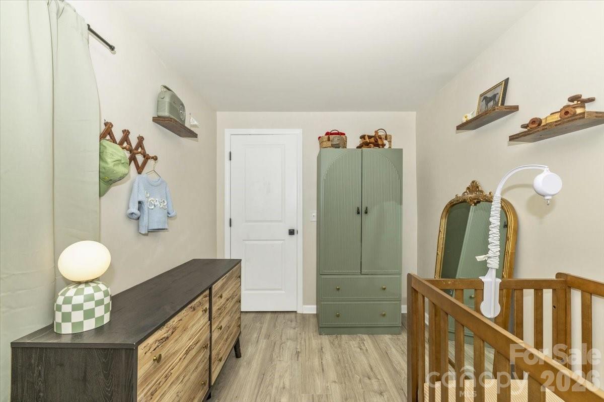 126 Laura Road — Mooresville