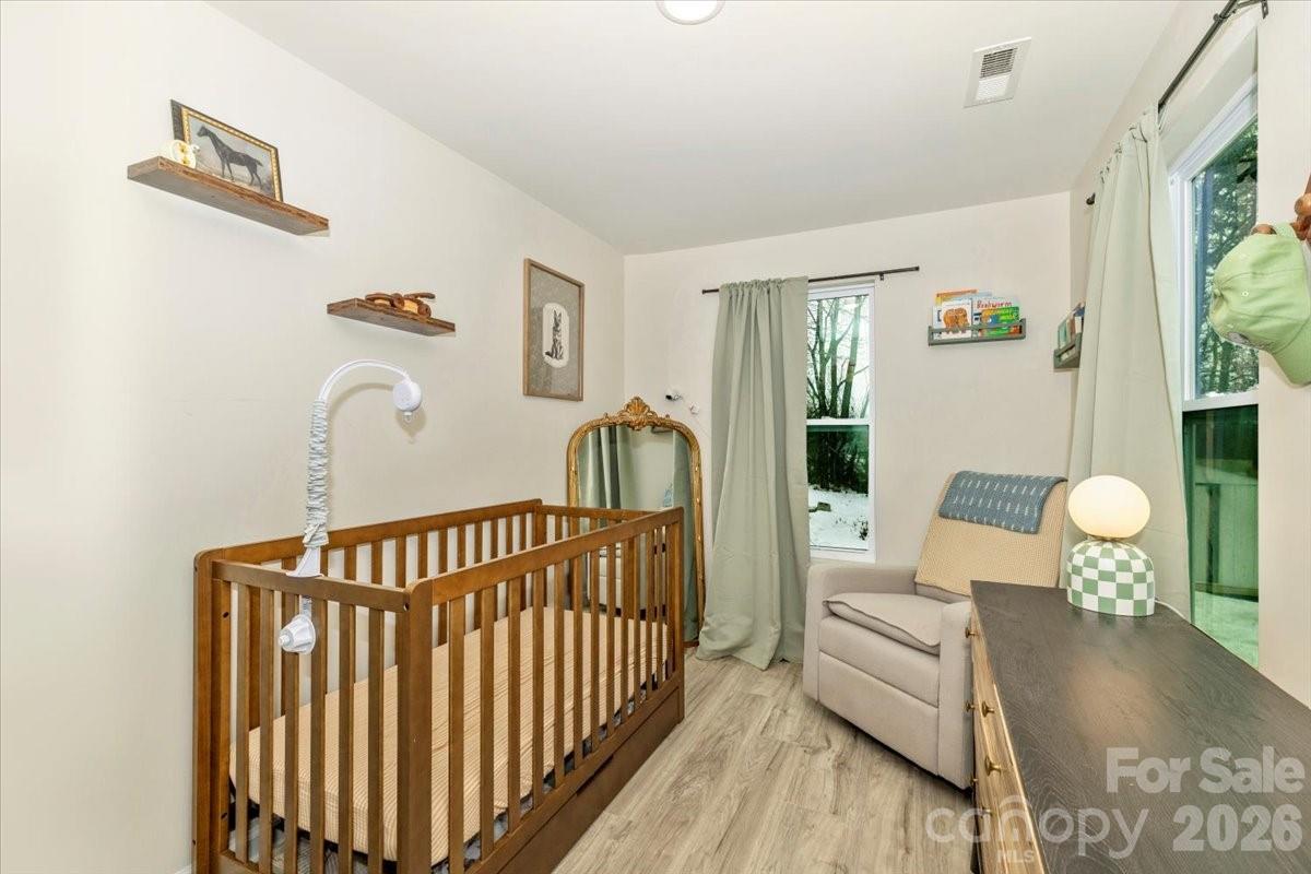 126 Laura Road — Mooresville