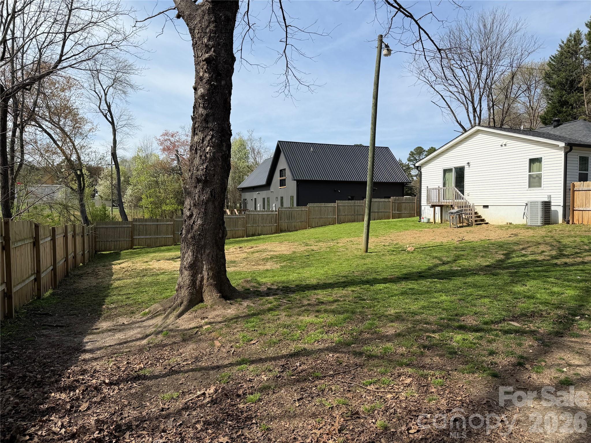 126 Laura Road — Mooresville