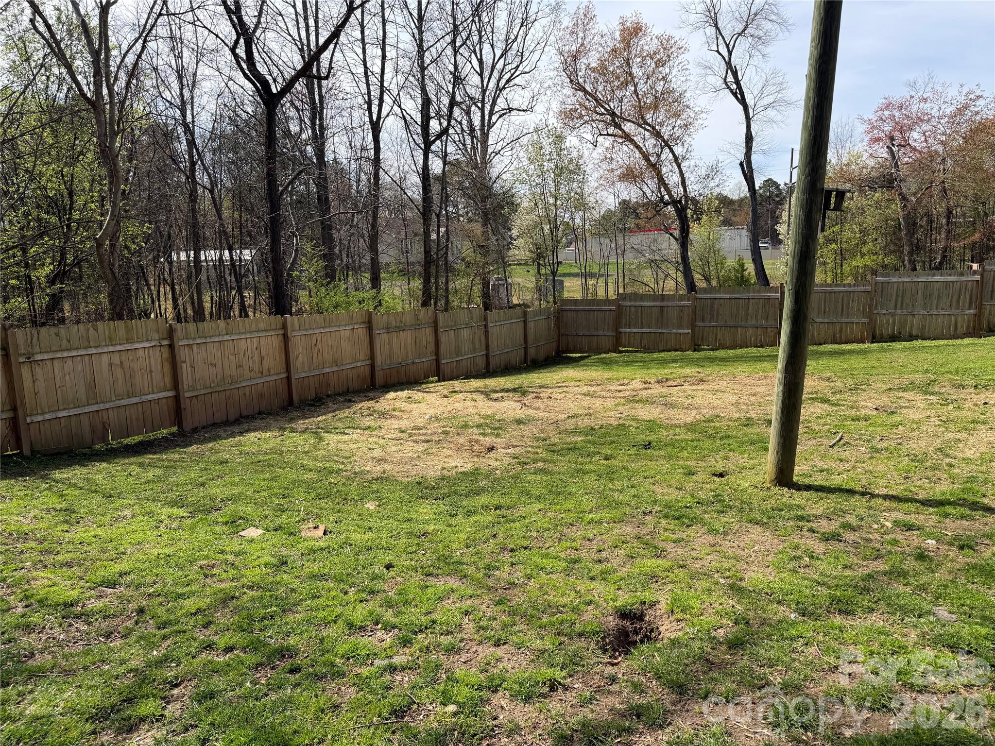 126 Laura Road — Mooresville