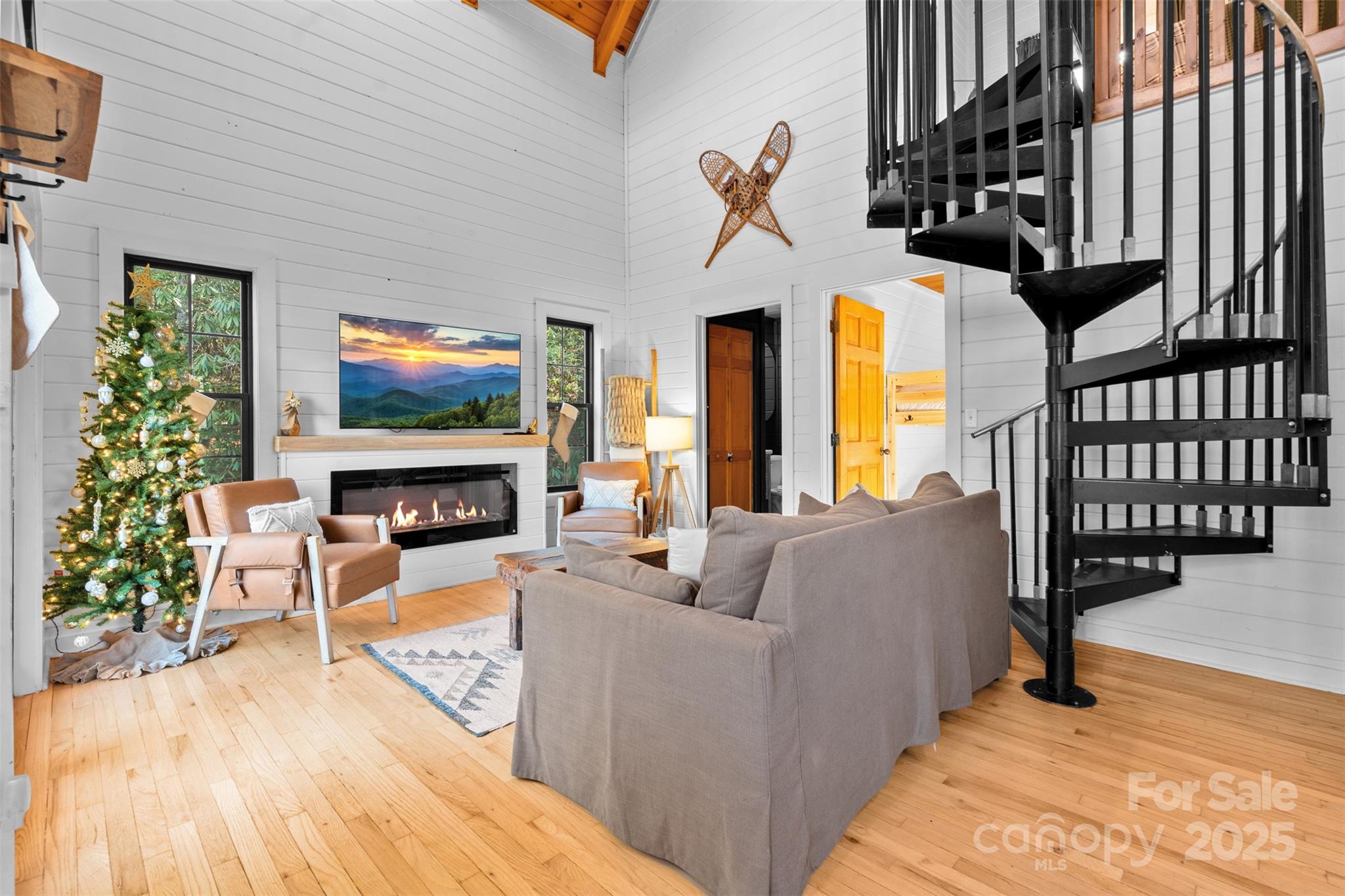 100 Bear Den Mountain View Drive — Spruce Pine