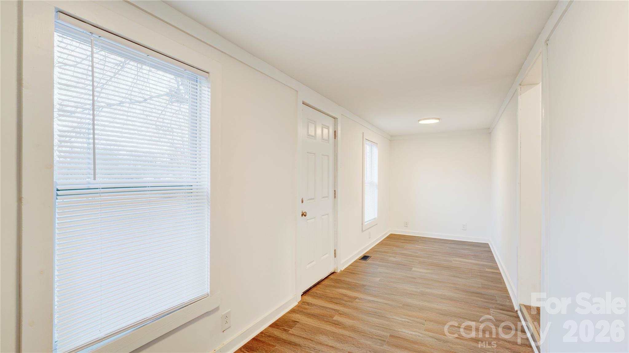 1003 N Cannon Boulevard — Kannapolis