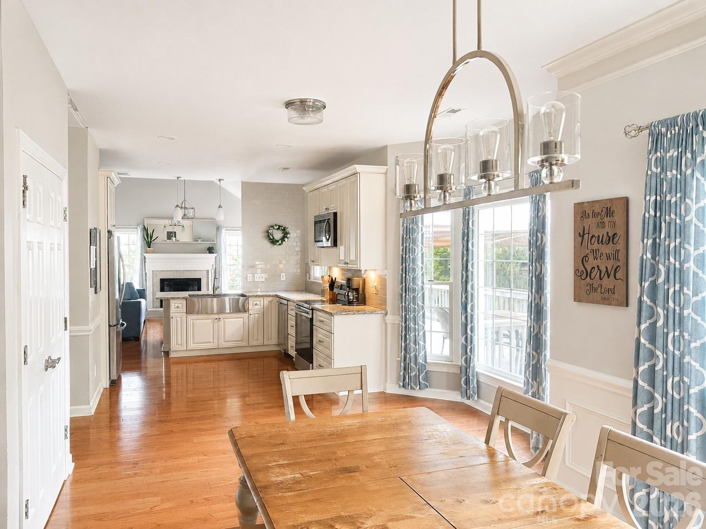 12702 Landing Green Drive — Charlotte