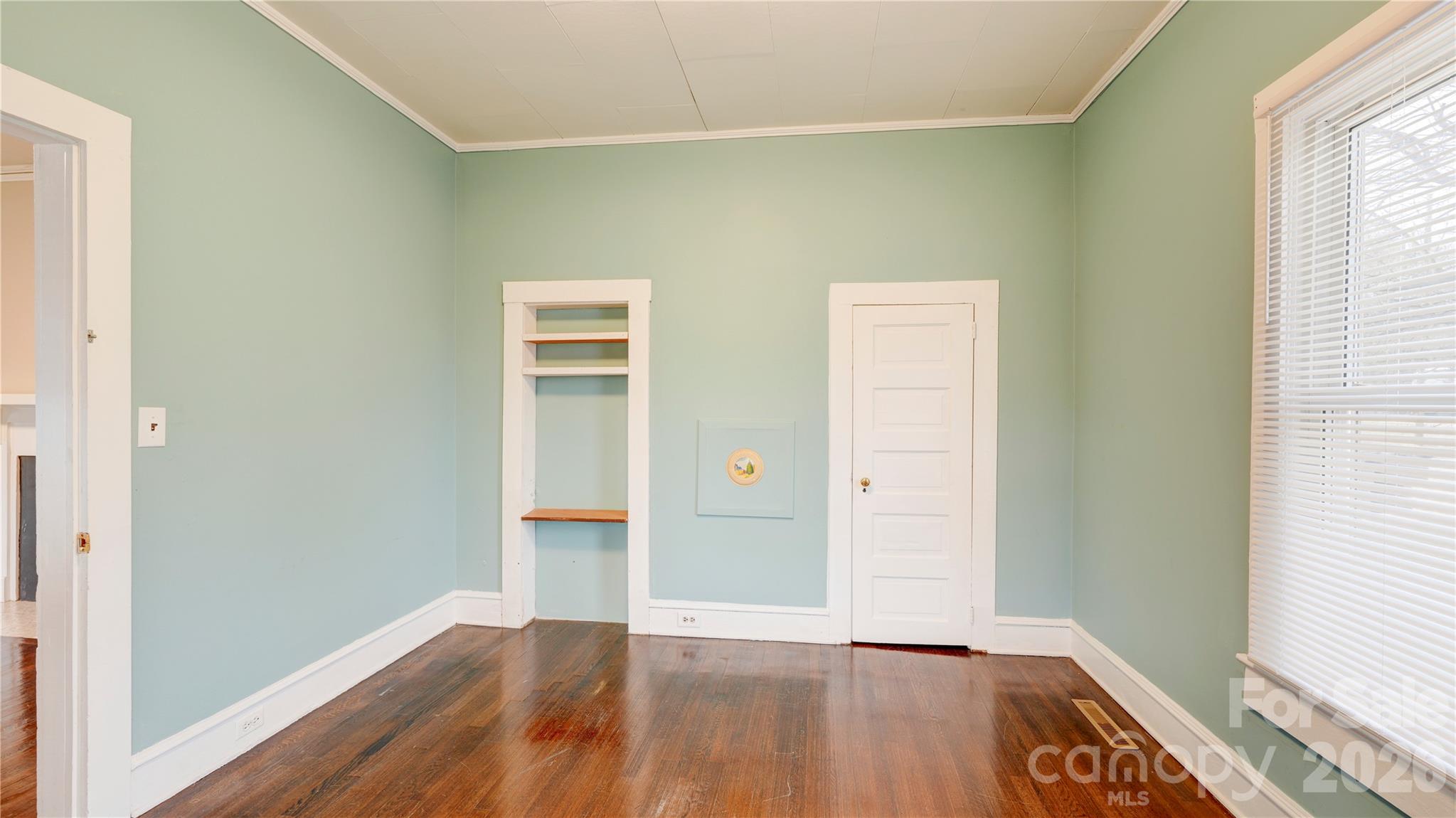 1001 N Cannon Boulevard — Kannapolis