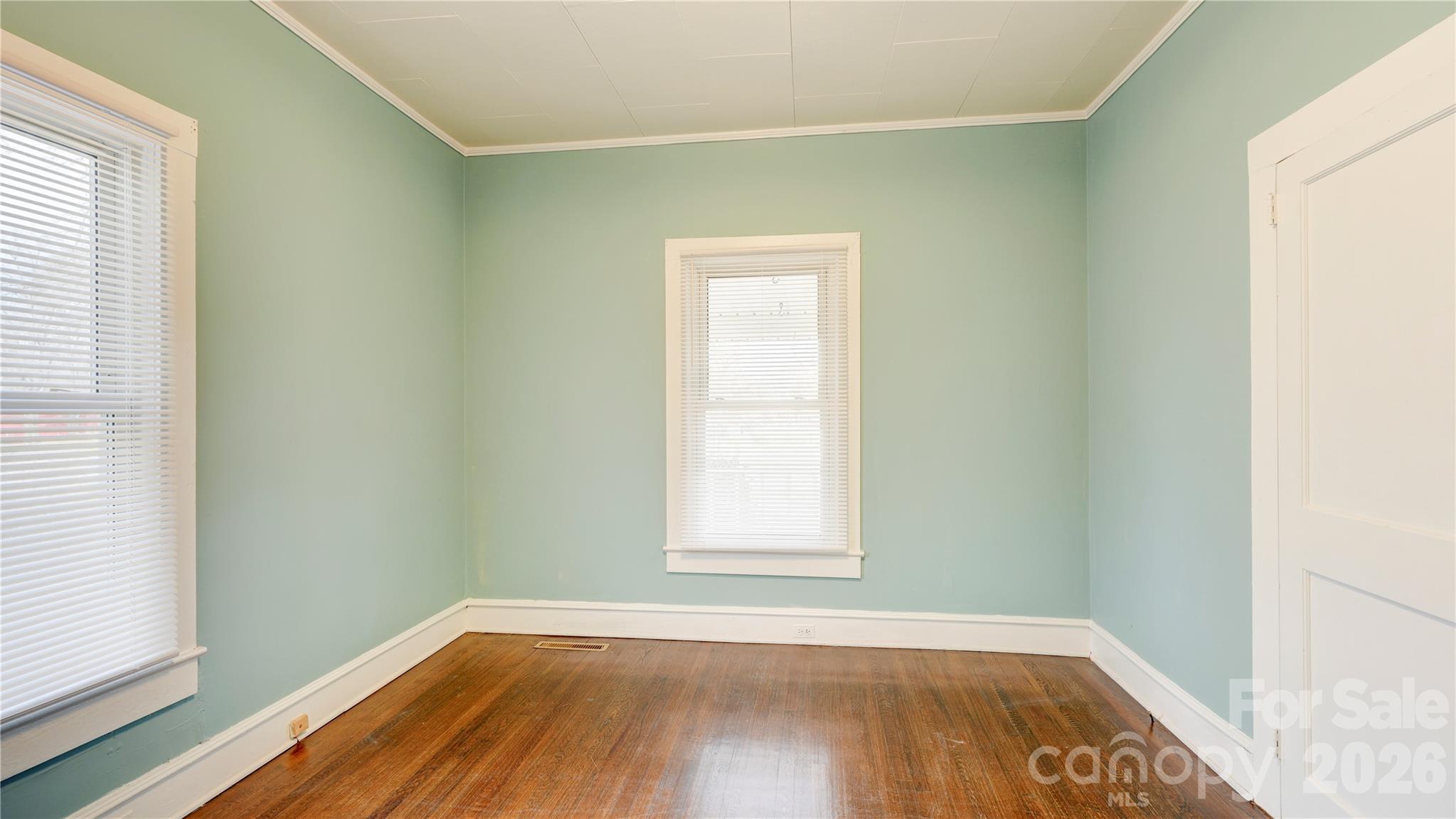 1001 N Cannon Boulevard — Kannapolis