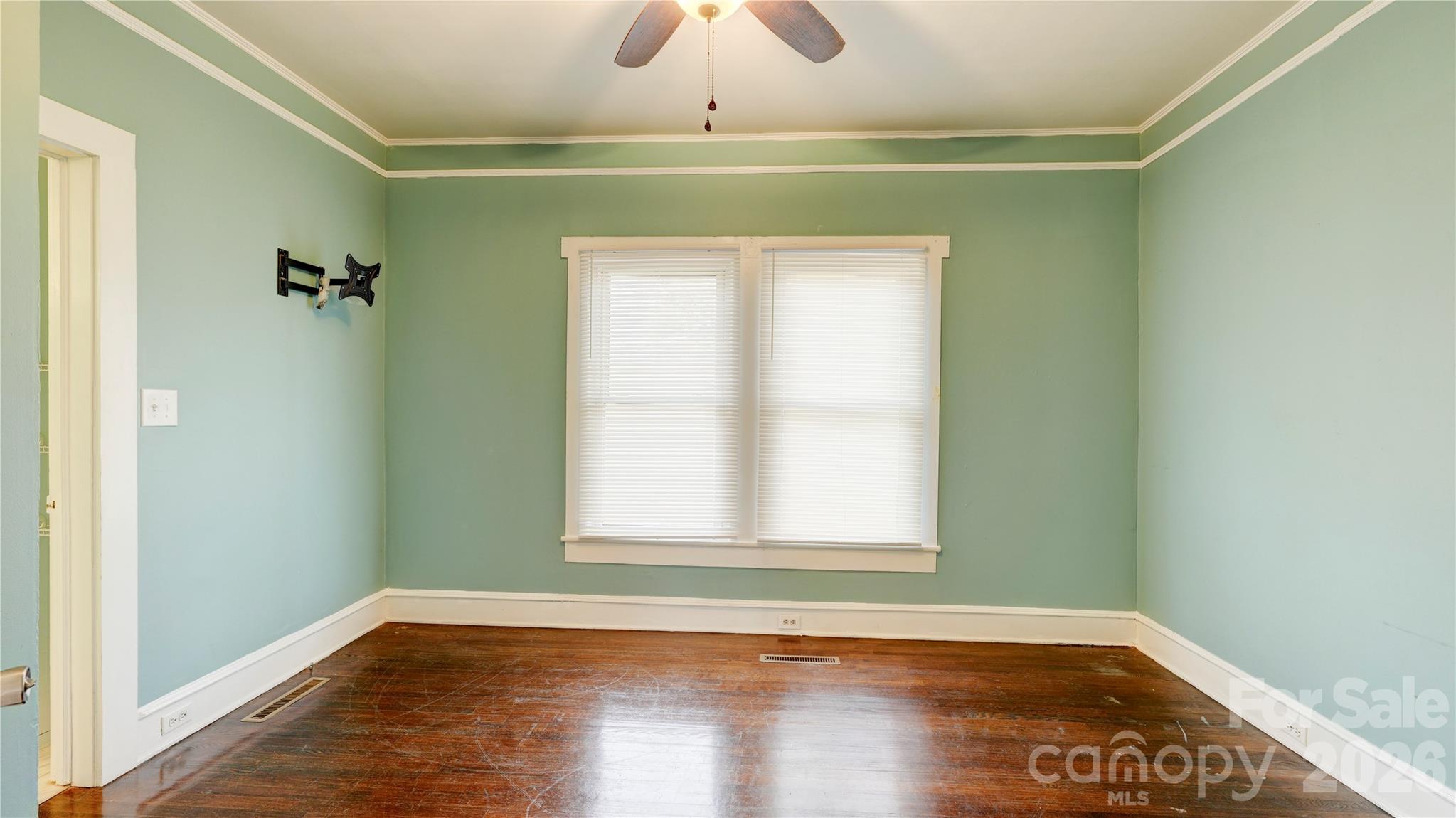 1001 N Cannon Boulevard — Kannapolis