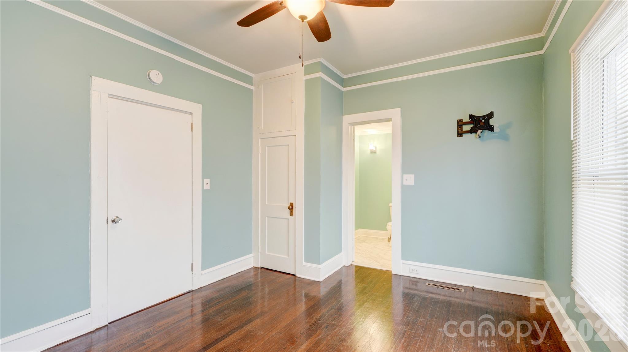 1001 N Cannon Boulevard — Kannapolis
