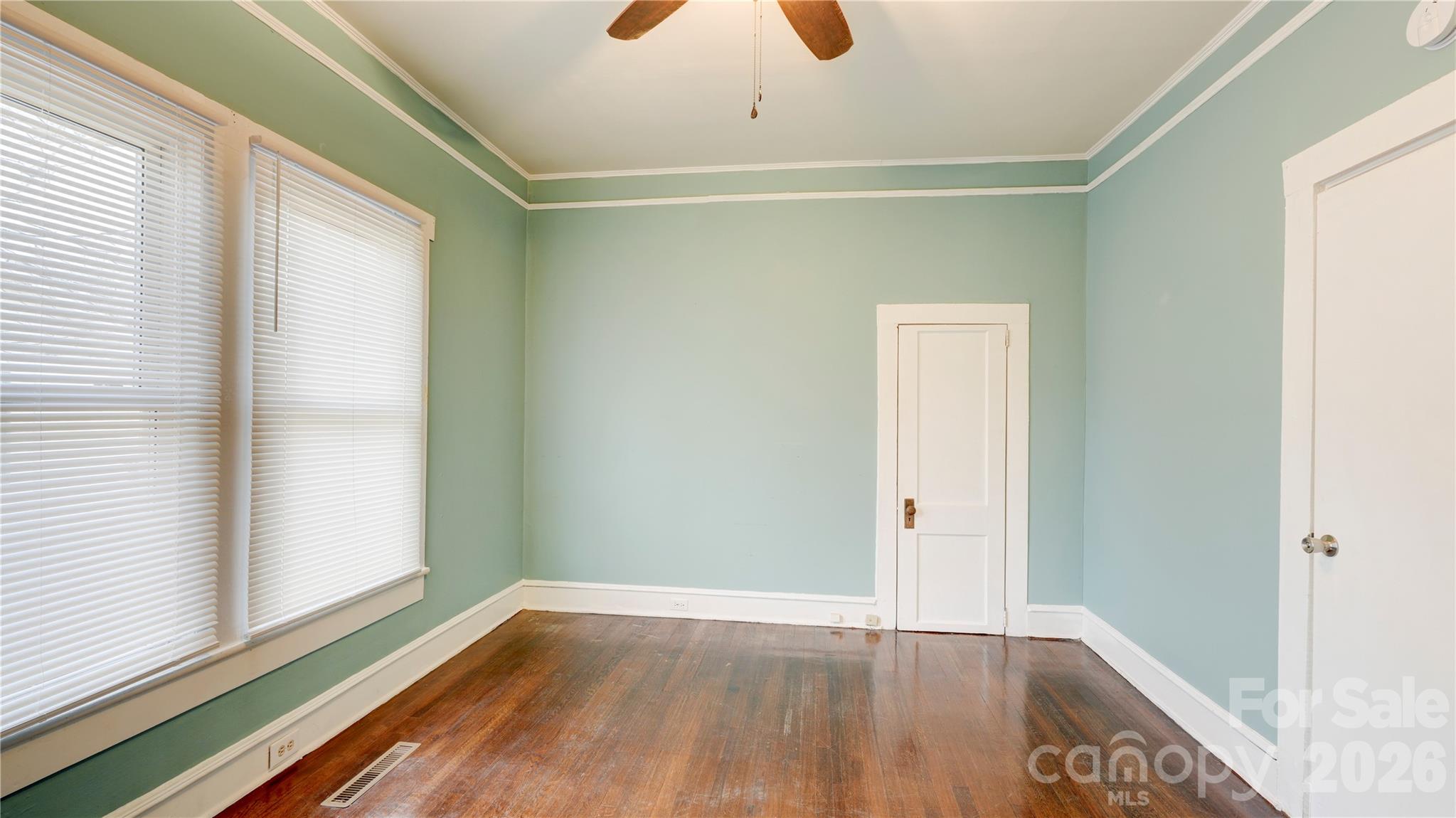 1001 N Cannon Boulevard — Kannapolis