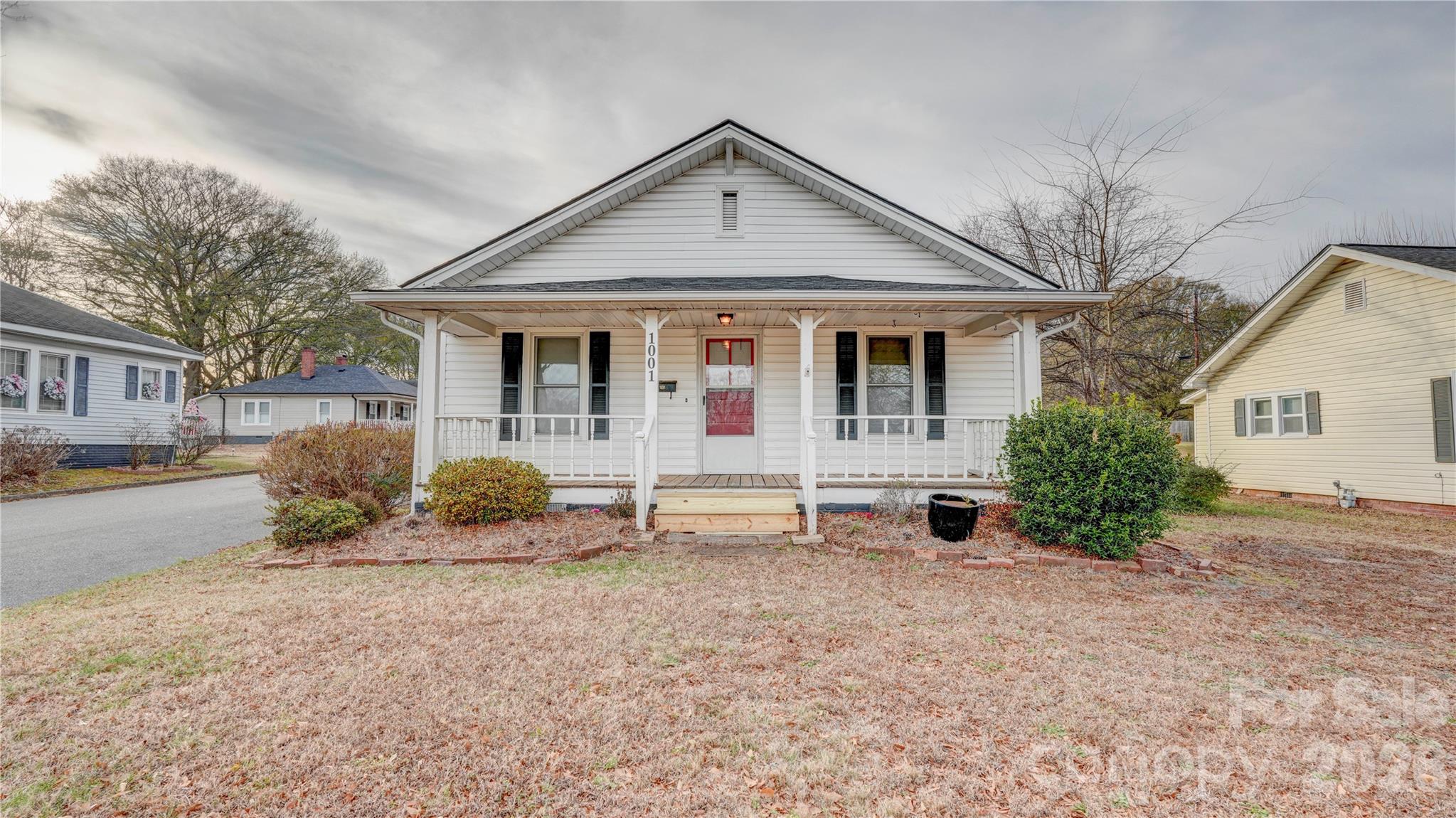 1001 N Cannon Boulevard — Kannapolis