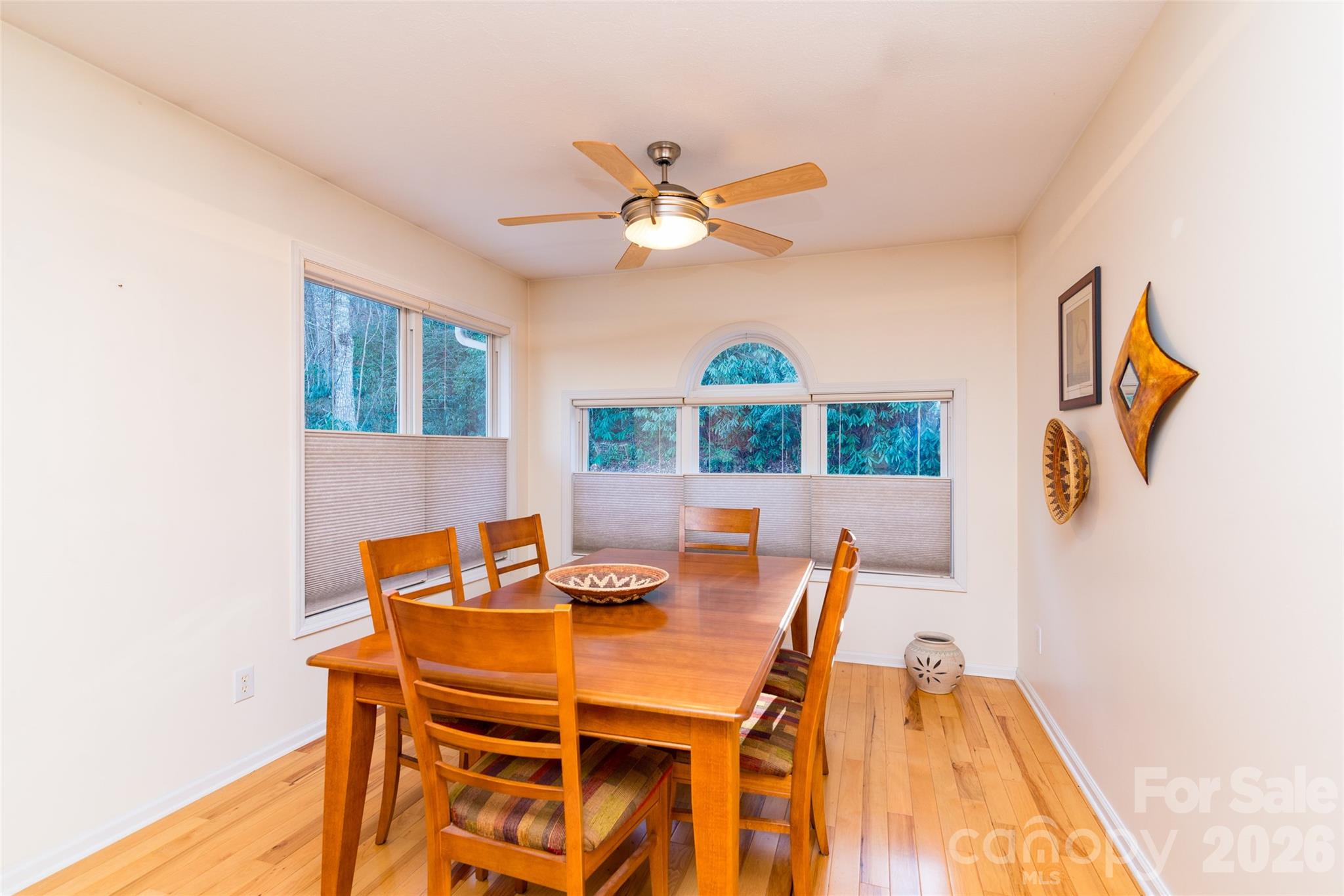 194 Ridgeview Drive — Whittier