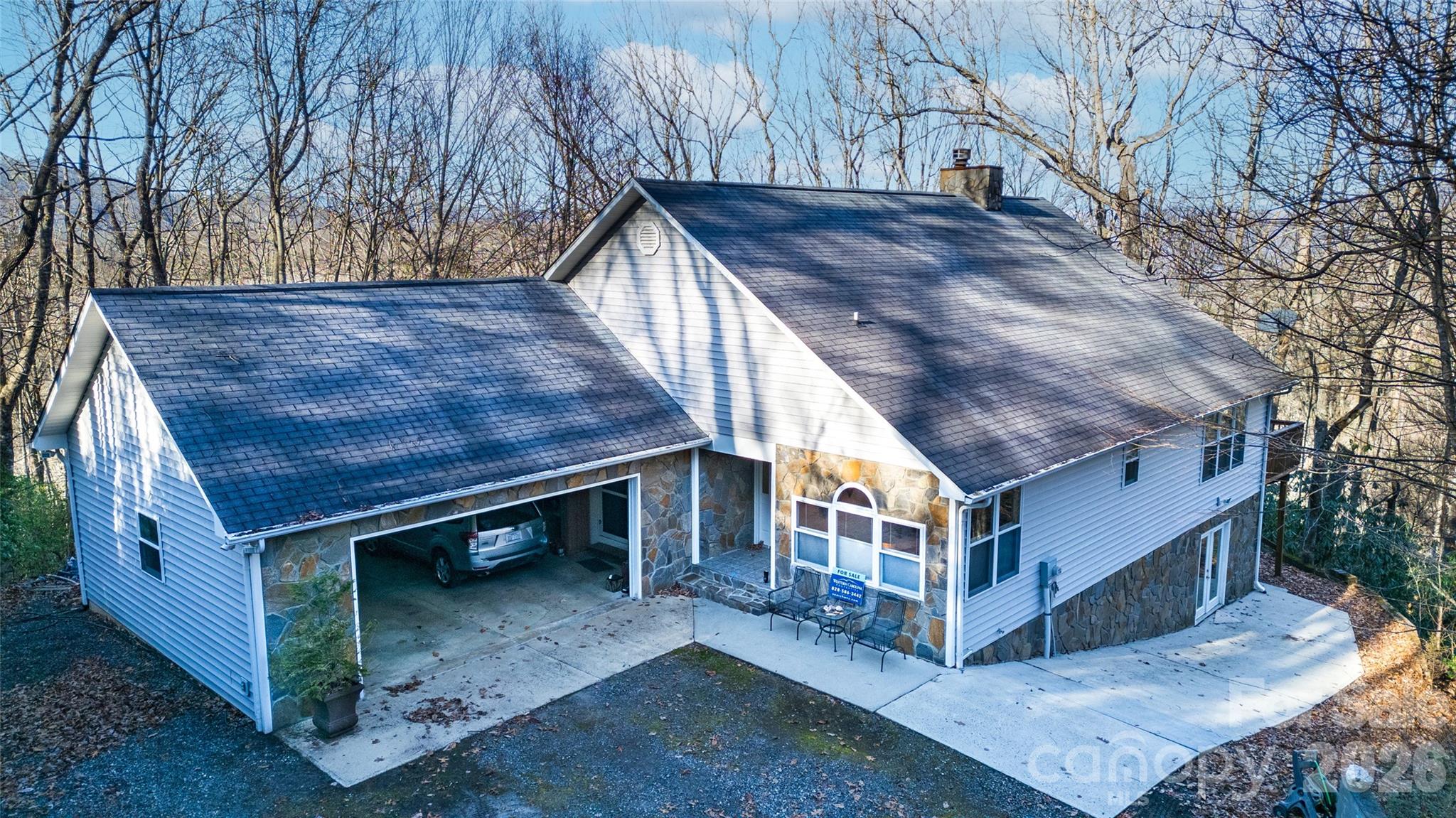 194 Ridgeview Drive — Whittier