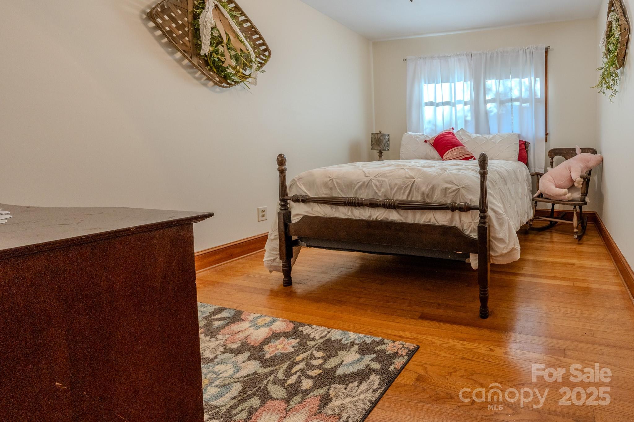127 Reid Queen Drive — Little Switzerland
