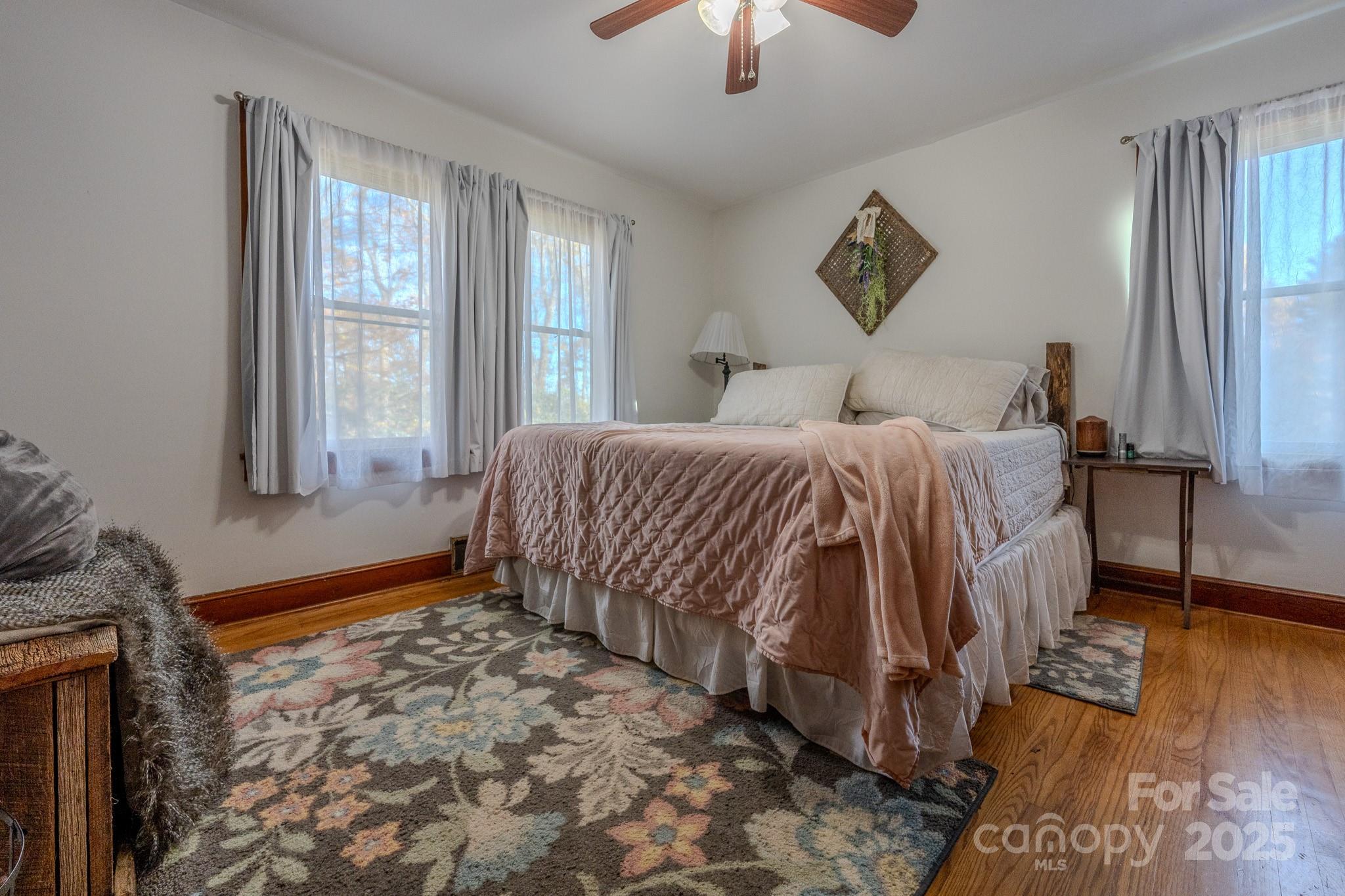 127 Reid Queen Drive — Little Switzerland