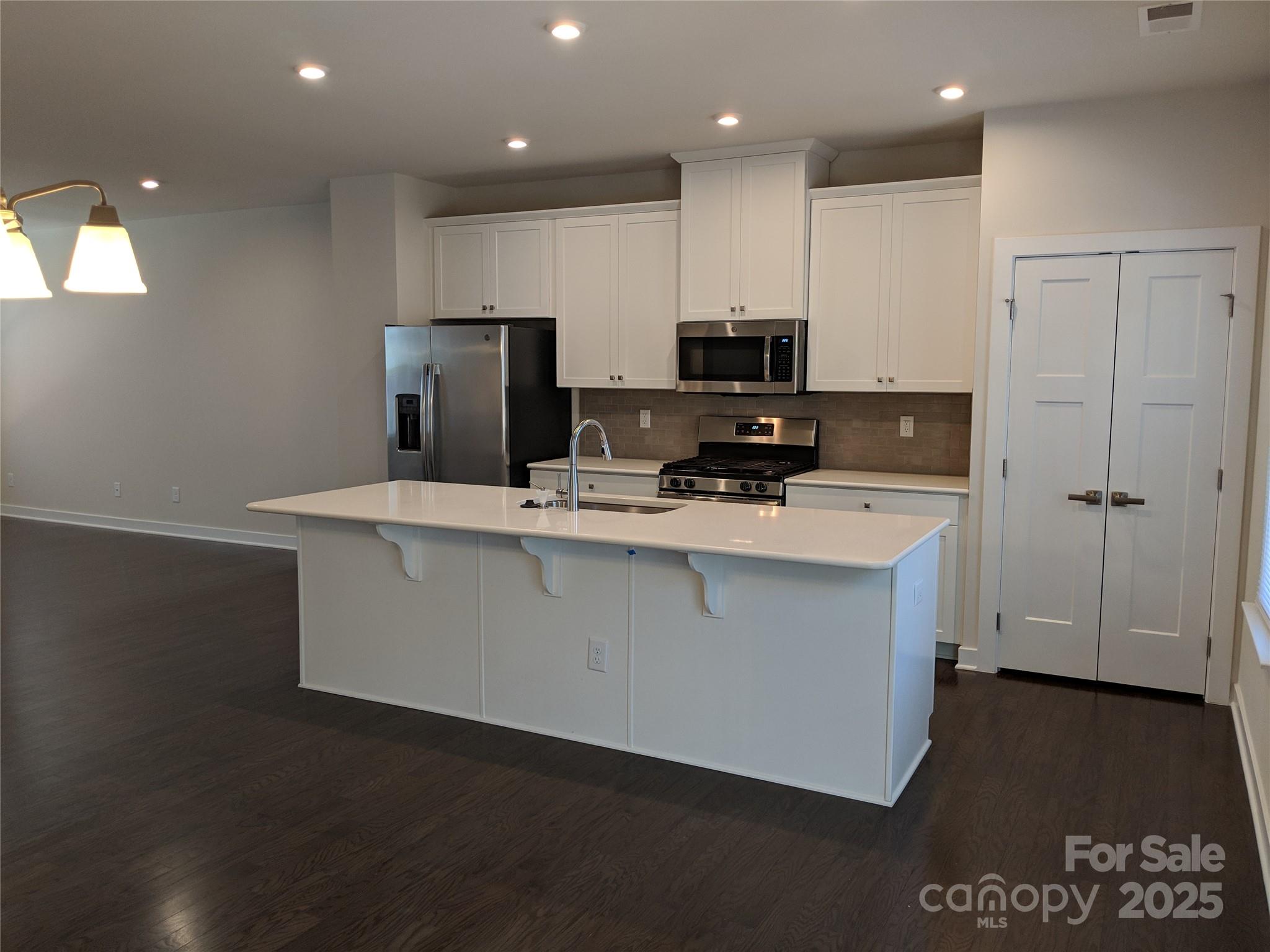 3051 Salix Bend Drive — Charlotte