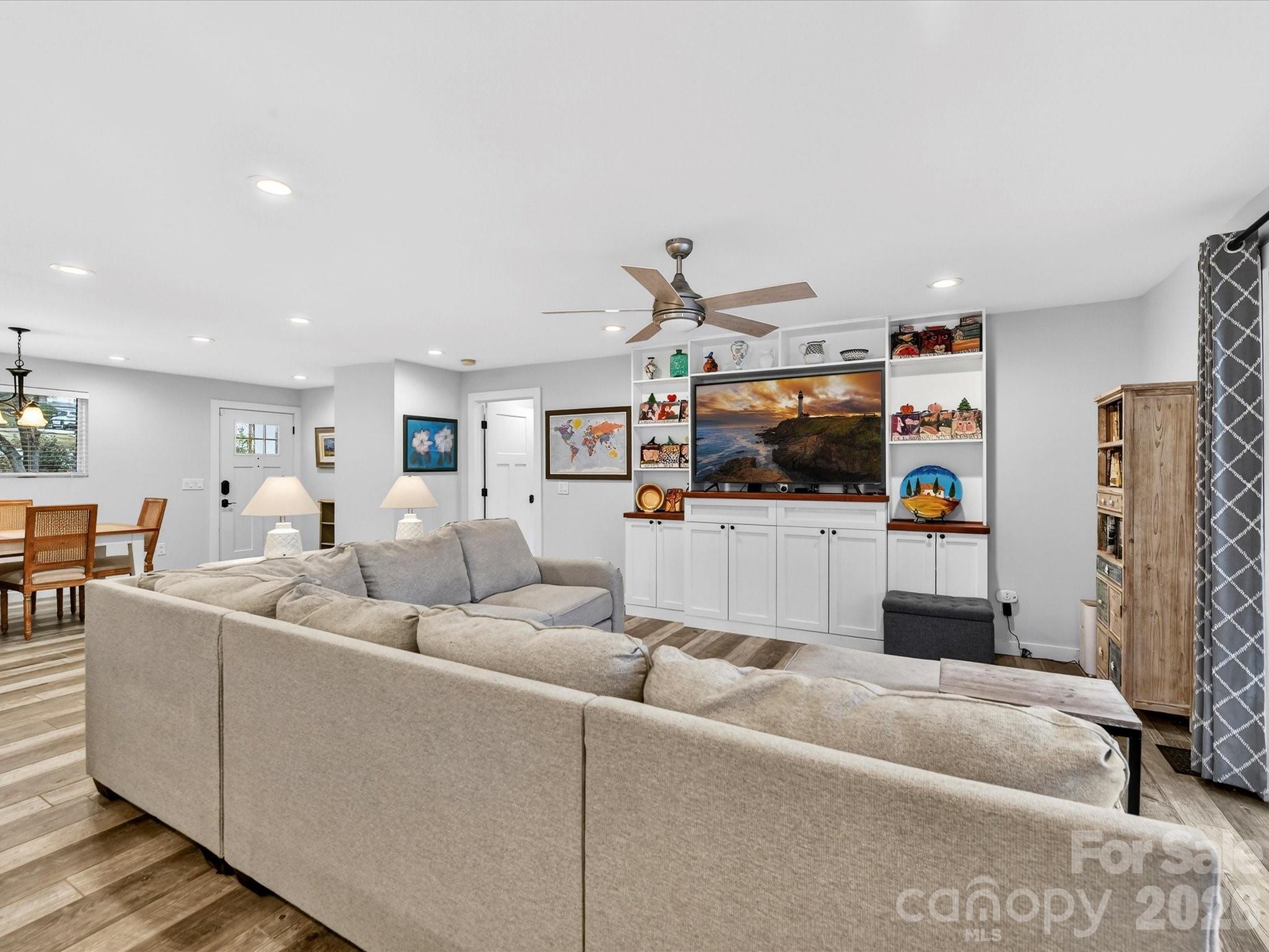 21200 Rio Oro Drive — Cornelius