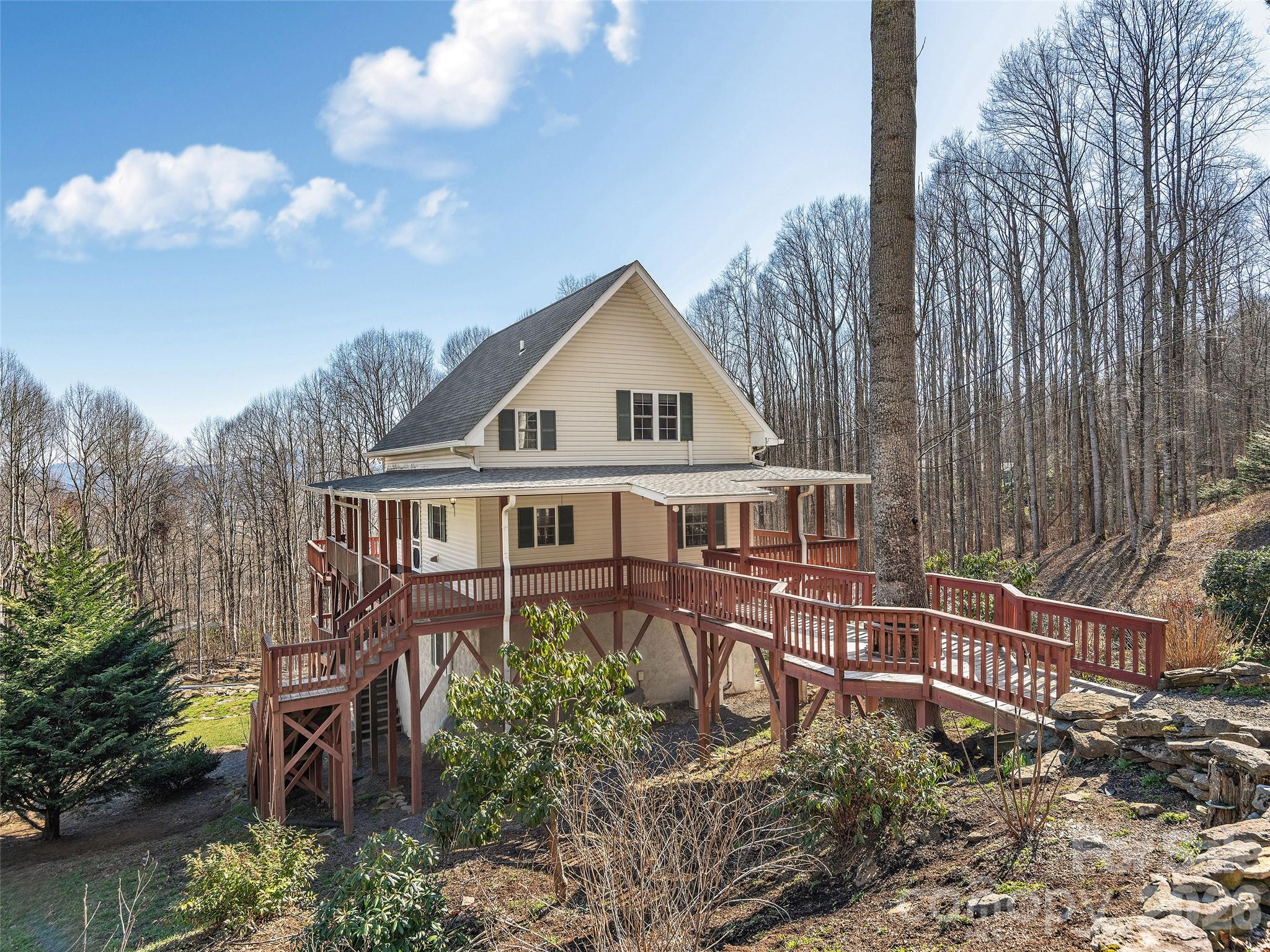 575 Twin Brook Drive — Waynesville
