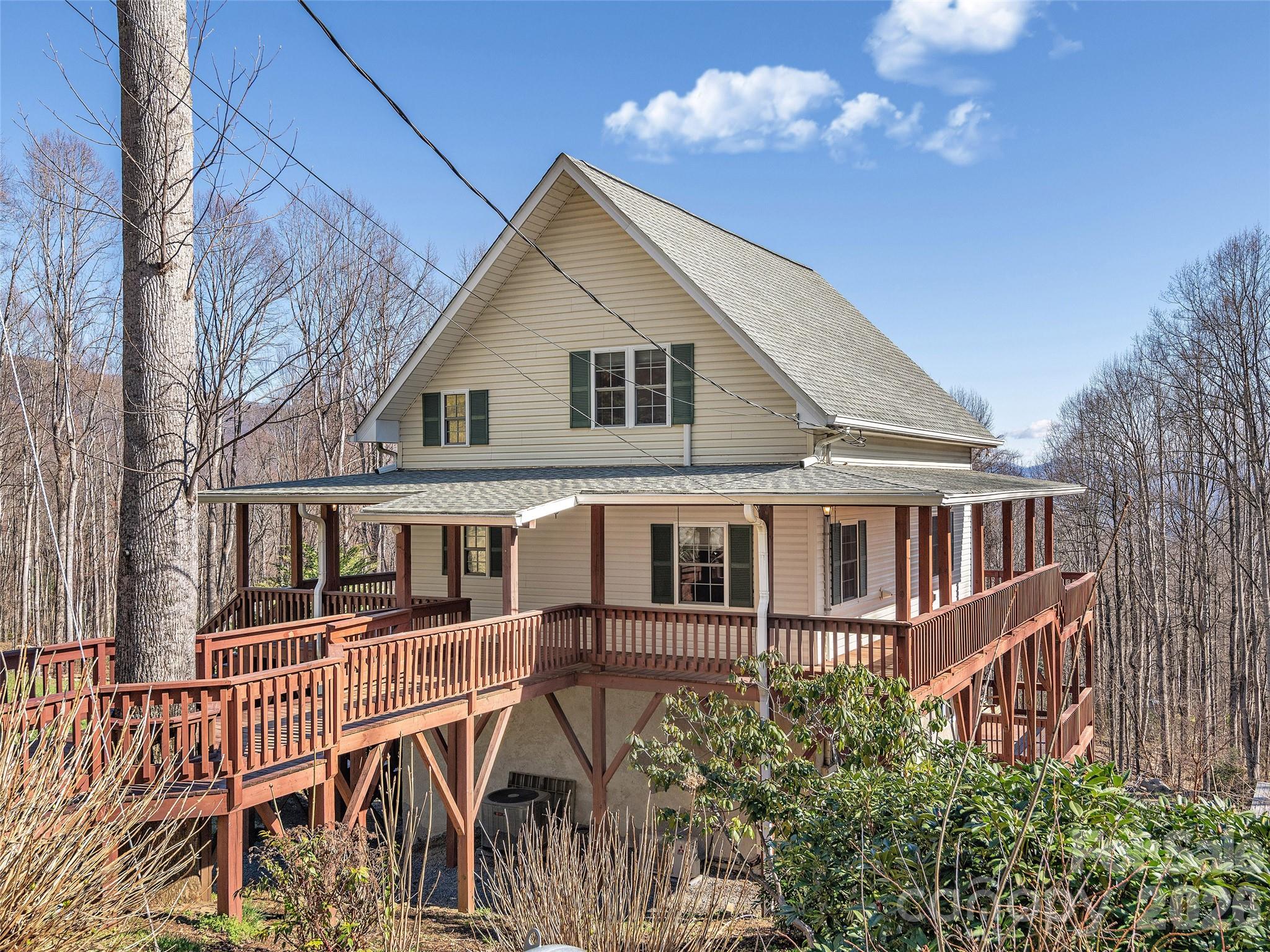 575 Twin Brook Drive — Waynesville