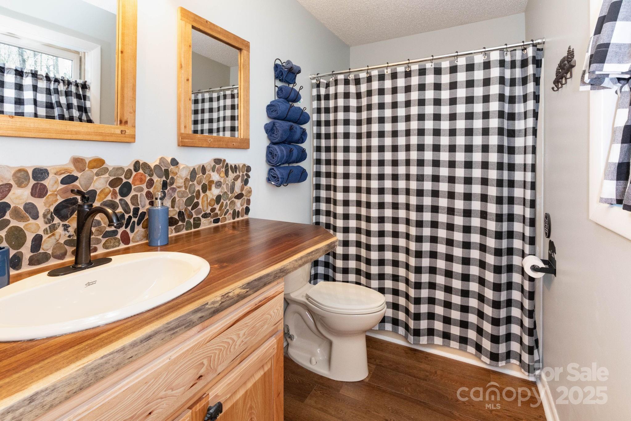 34 Oakridge Drive — Maggie Valley
