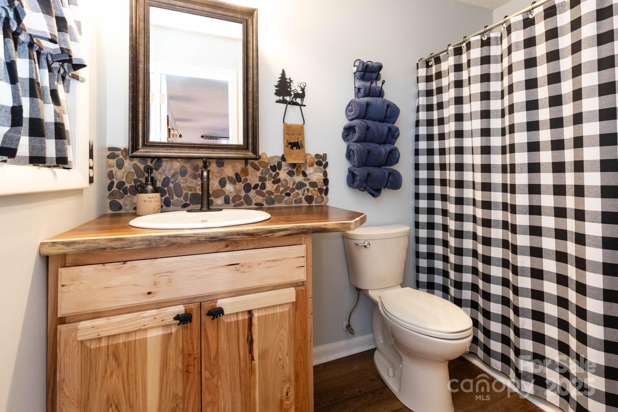 34 Oakridge Drive — Maggie Valley