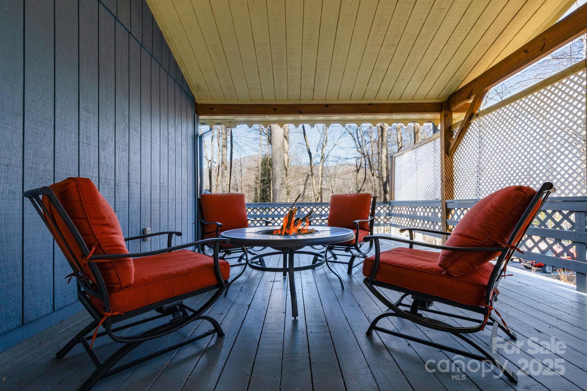 34 Oakridge Drive — Maggie Valley