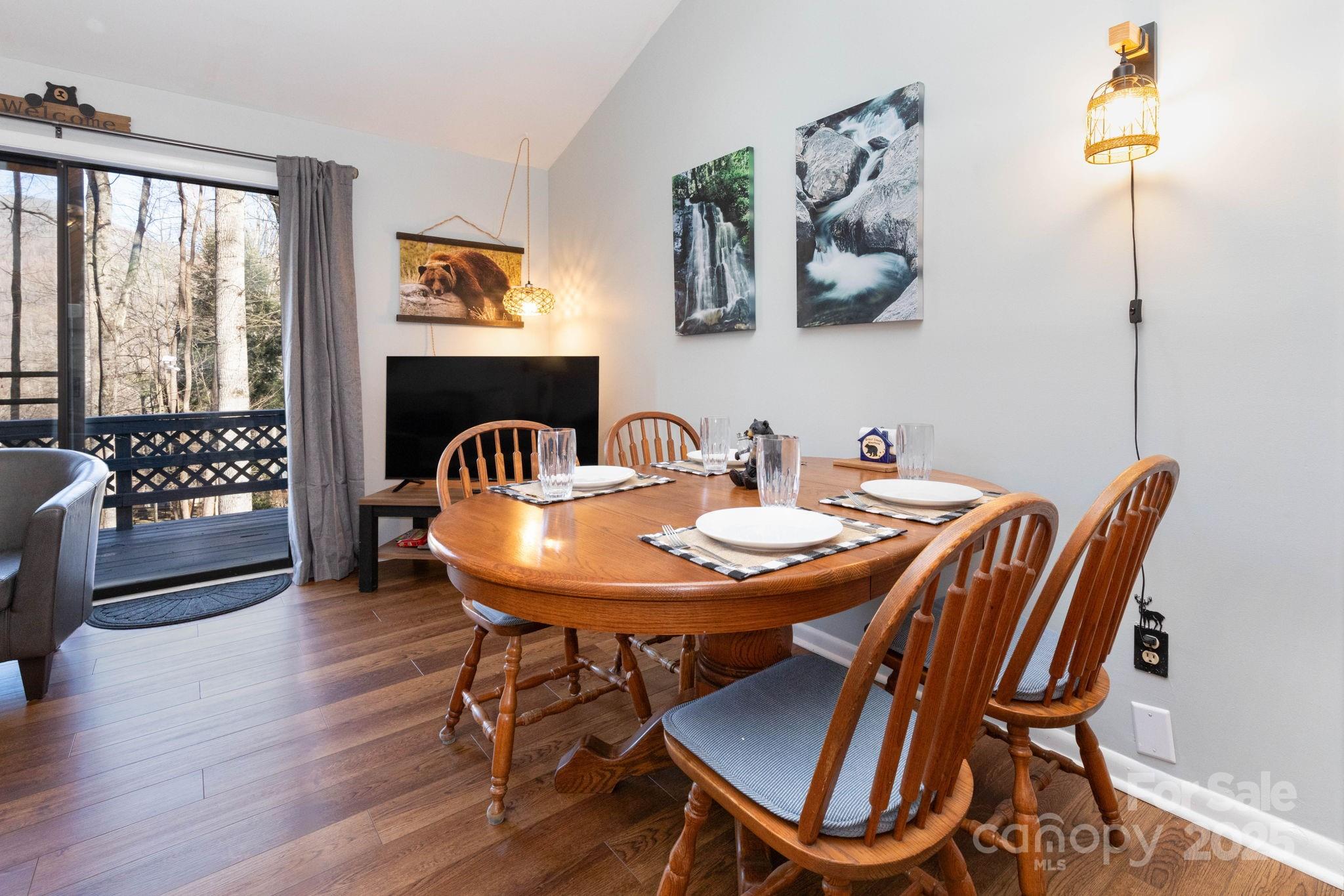 34 Oakridge Drive — Maggie Valley