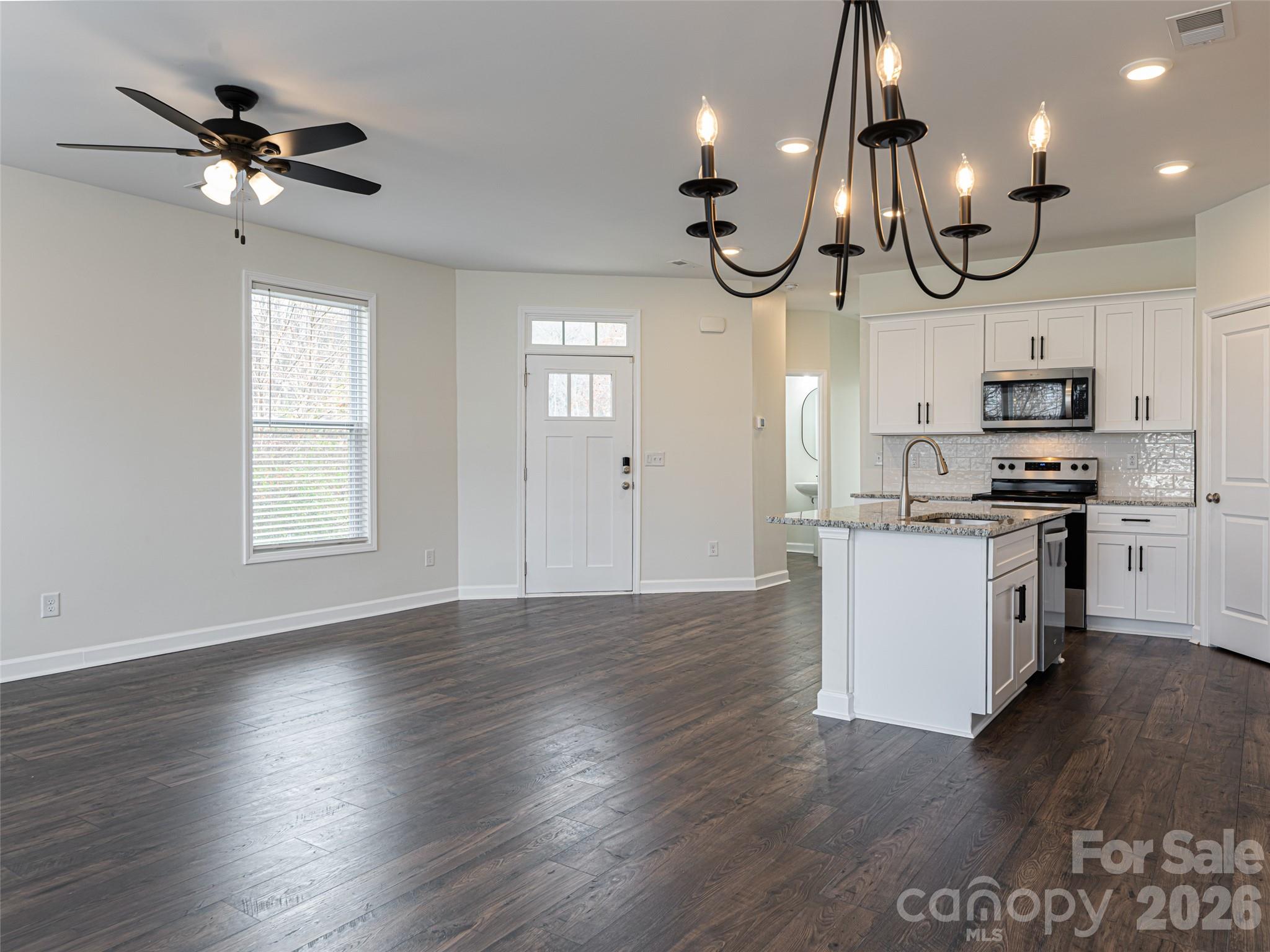 610 Santa Clara Drive — Asheville