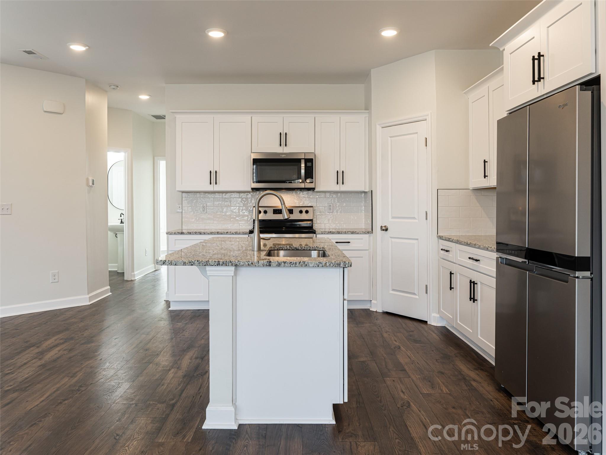 610 Santa Clara Drive — Asheville