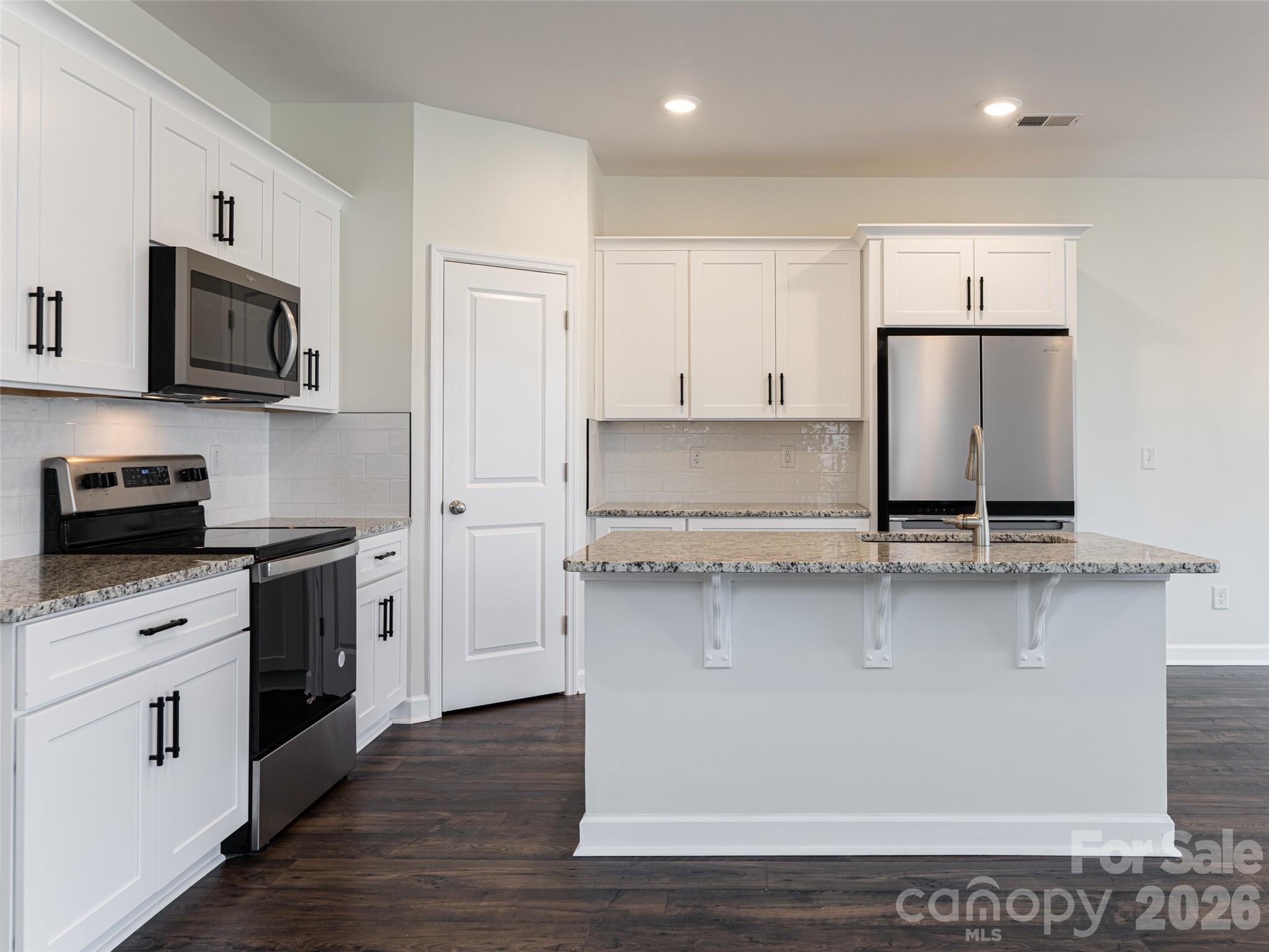 610 Santa Clara Drive — Asheville