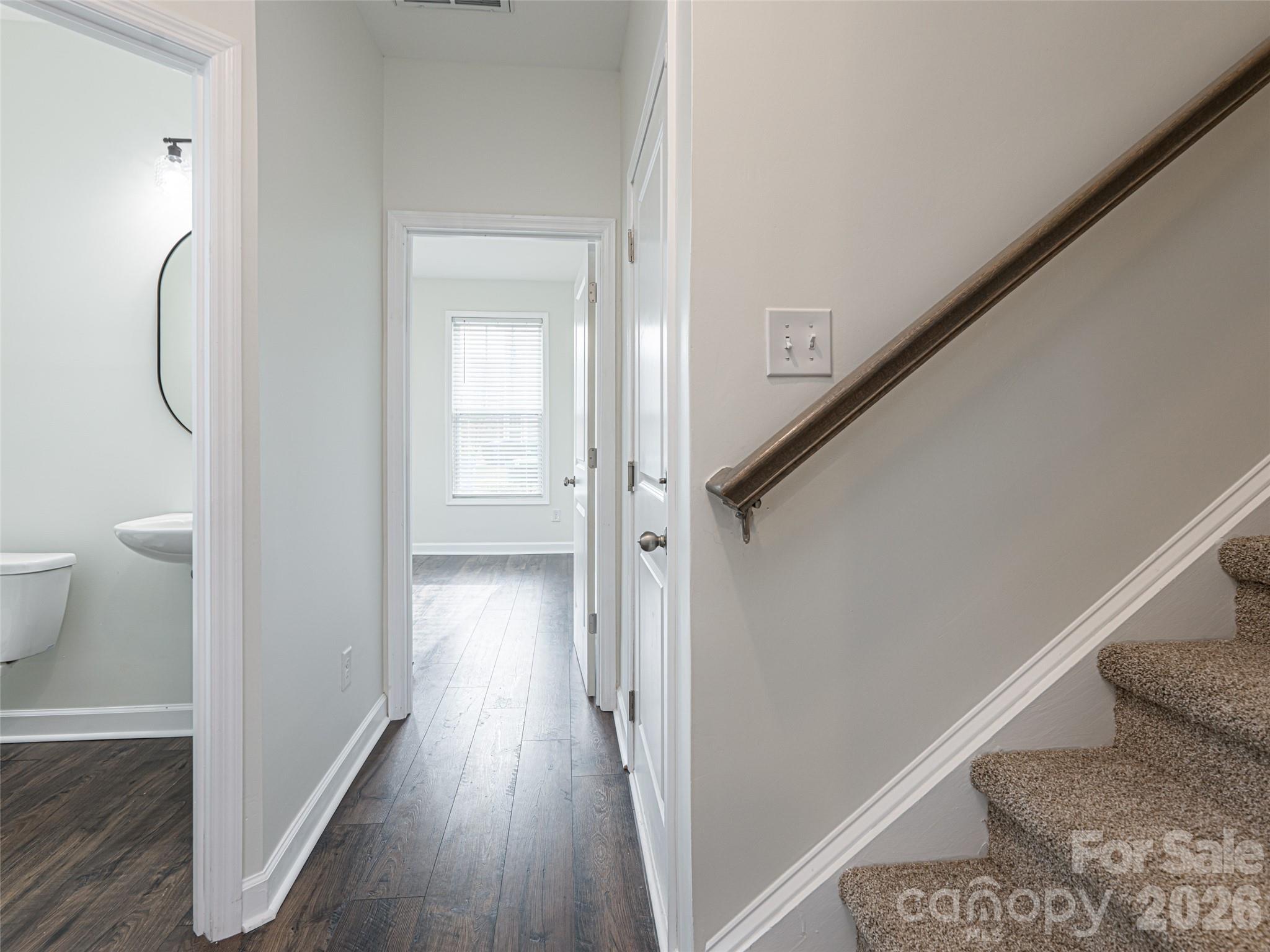 610 Santa Clara Drive — Asheville