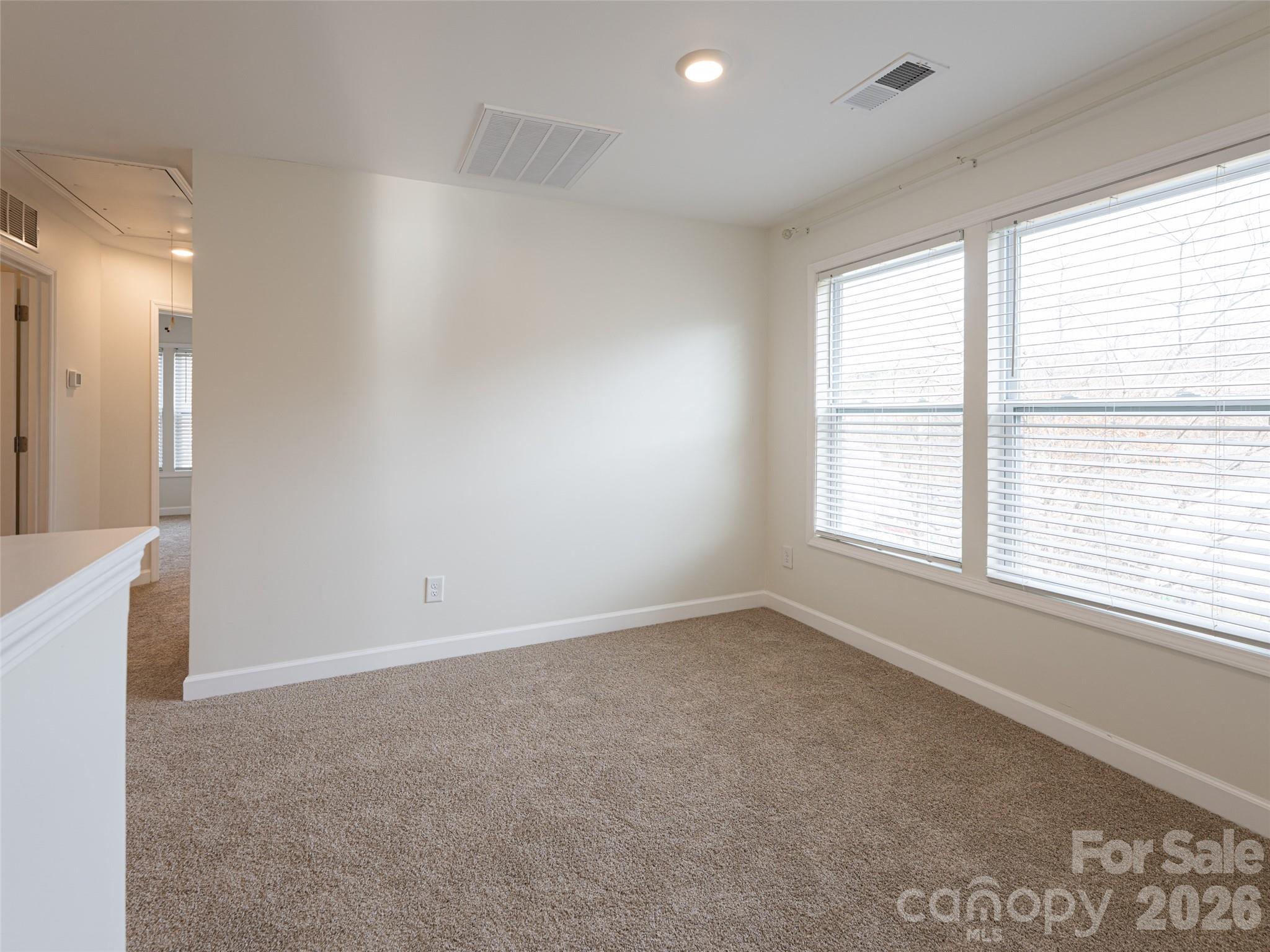 610 Santa Clara Drive — Asheville