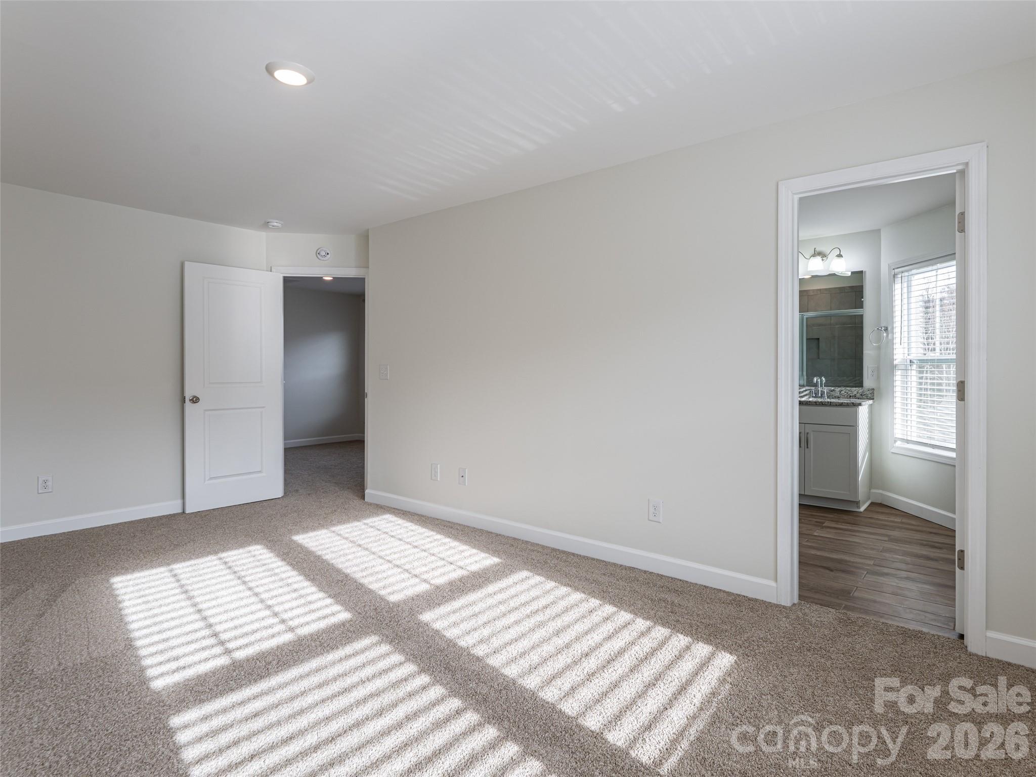 610 Santa Clara Drive — Asheville
