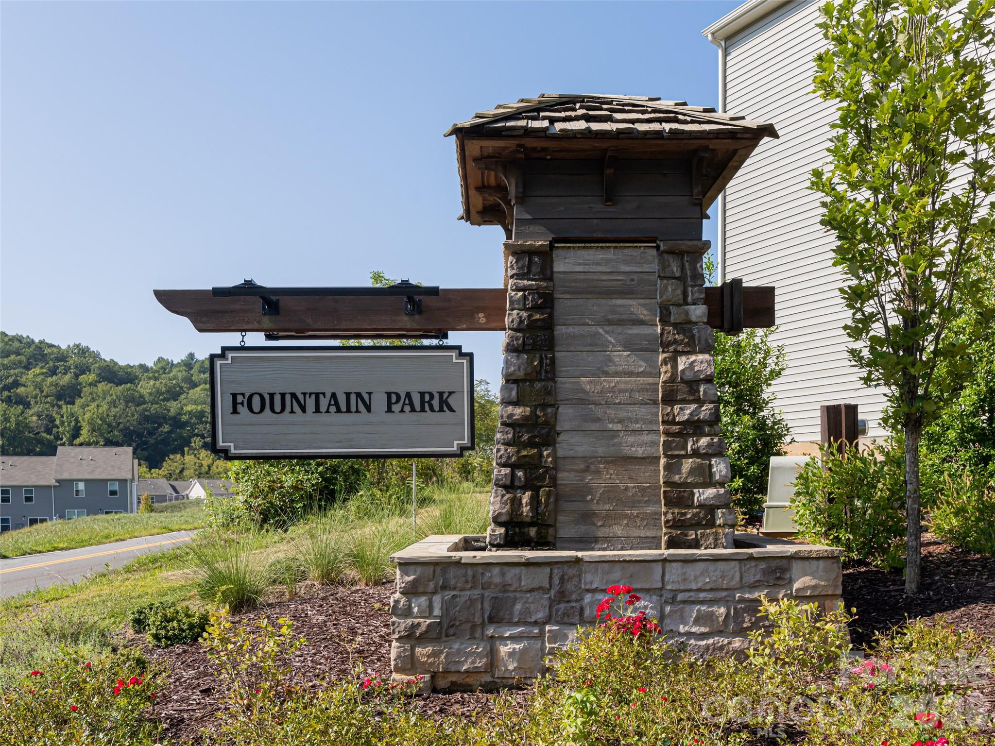 610 Santa Clara Drive — Asheville