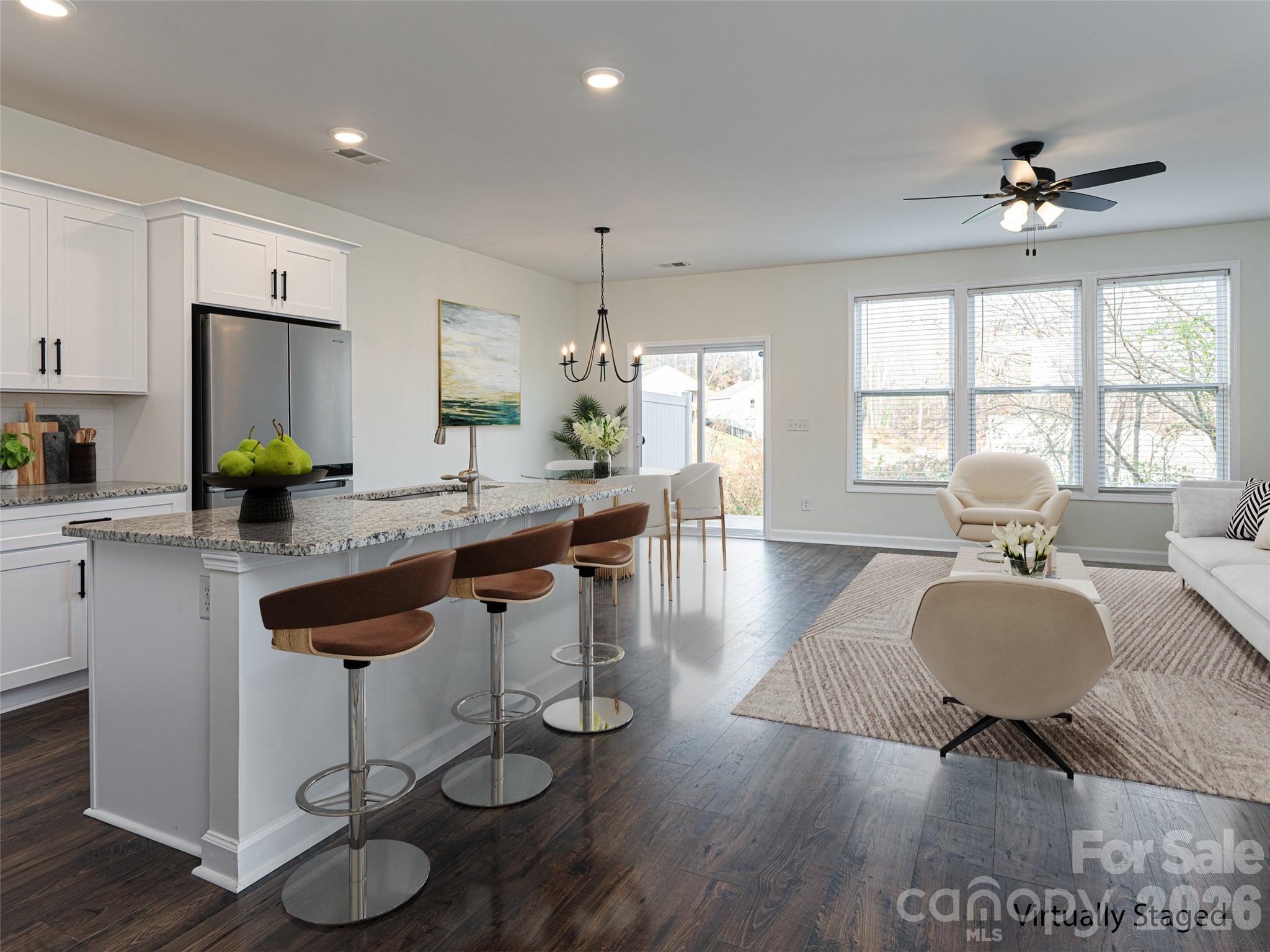 610 Santa Clara Drive — Asheville