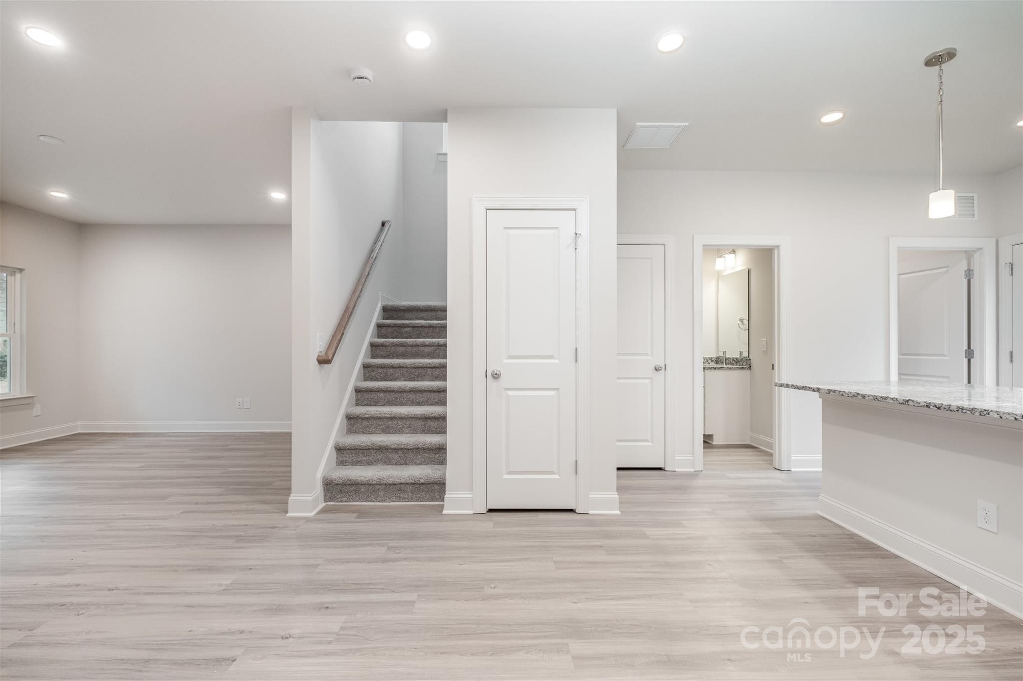19901 Burton Lane — Cornelius