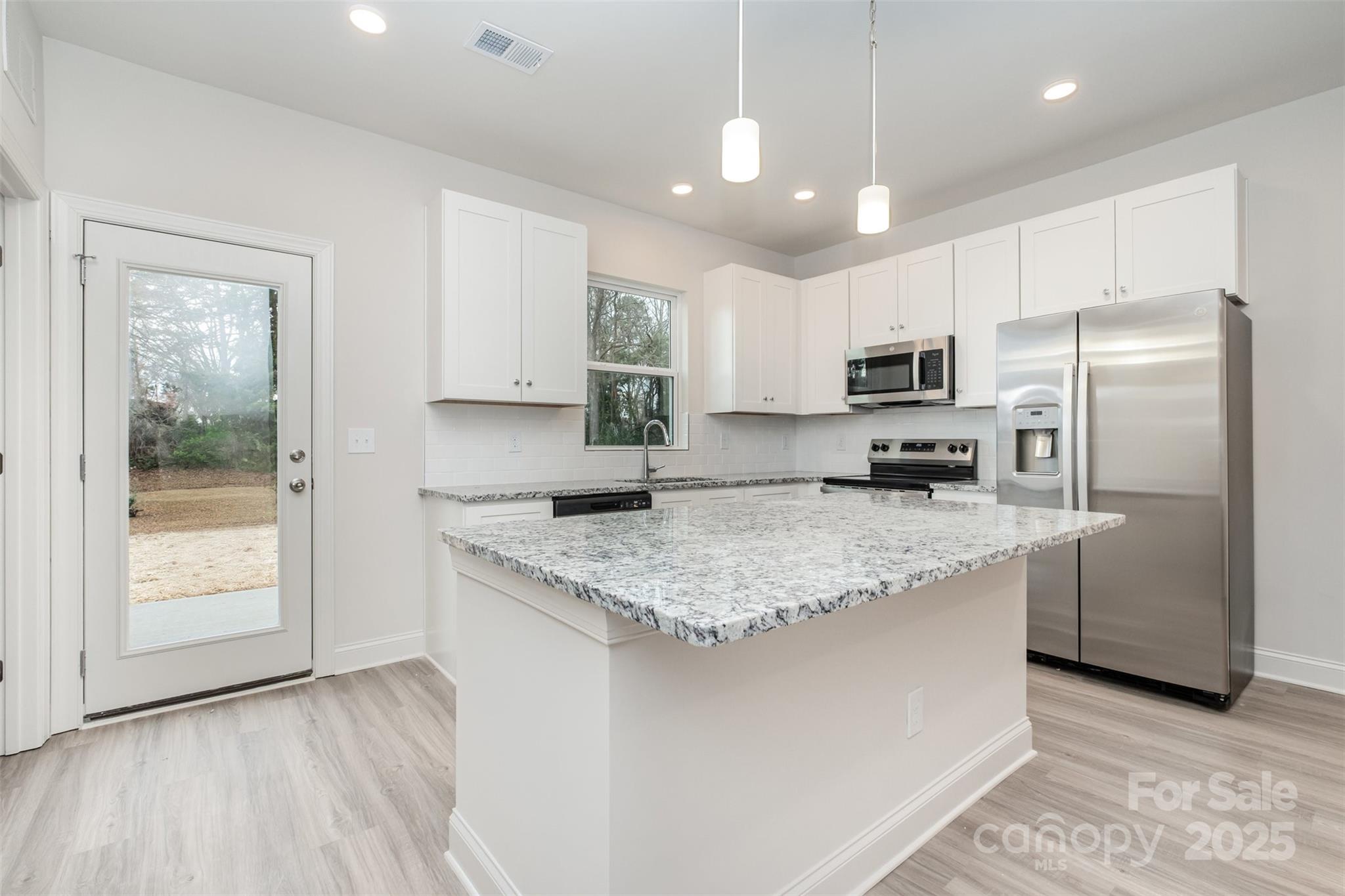 19901 Burton Lane — Cornelius