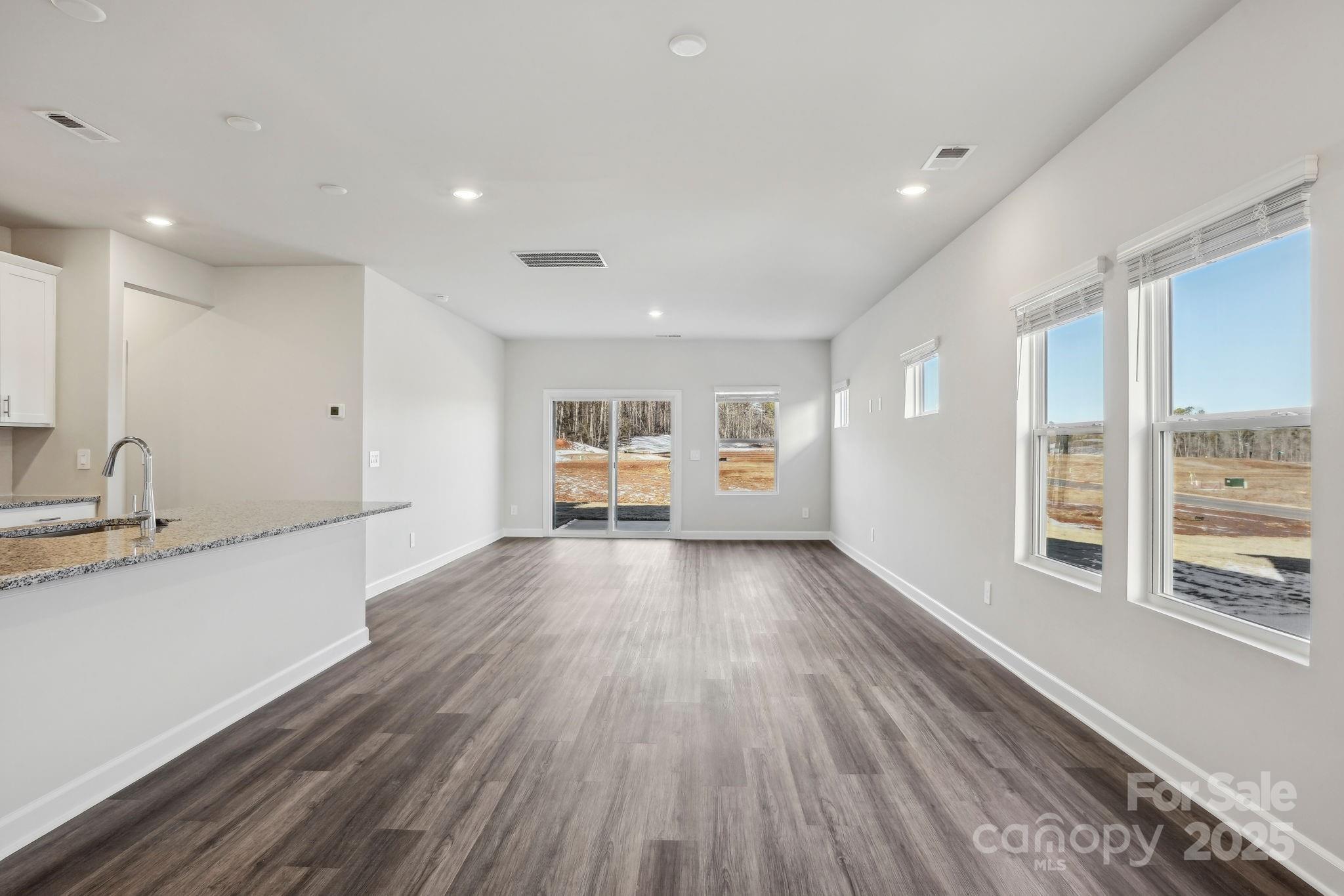 5033 Poplin Valley — Cherryville