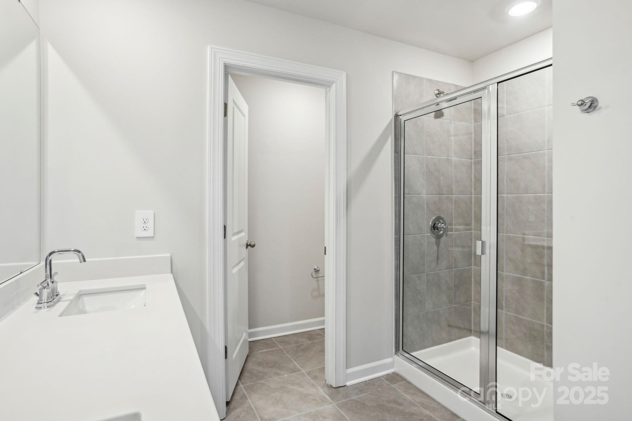 5033 Poplin Valley — Cherryville