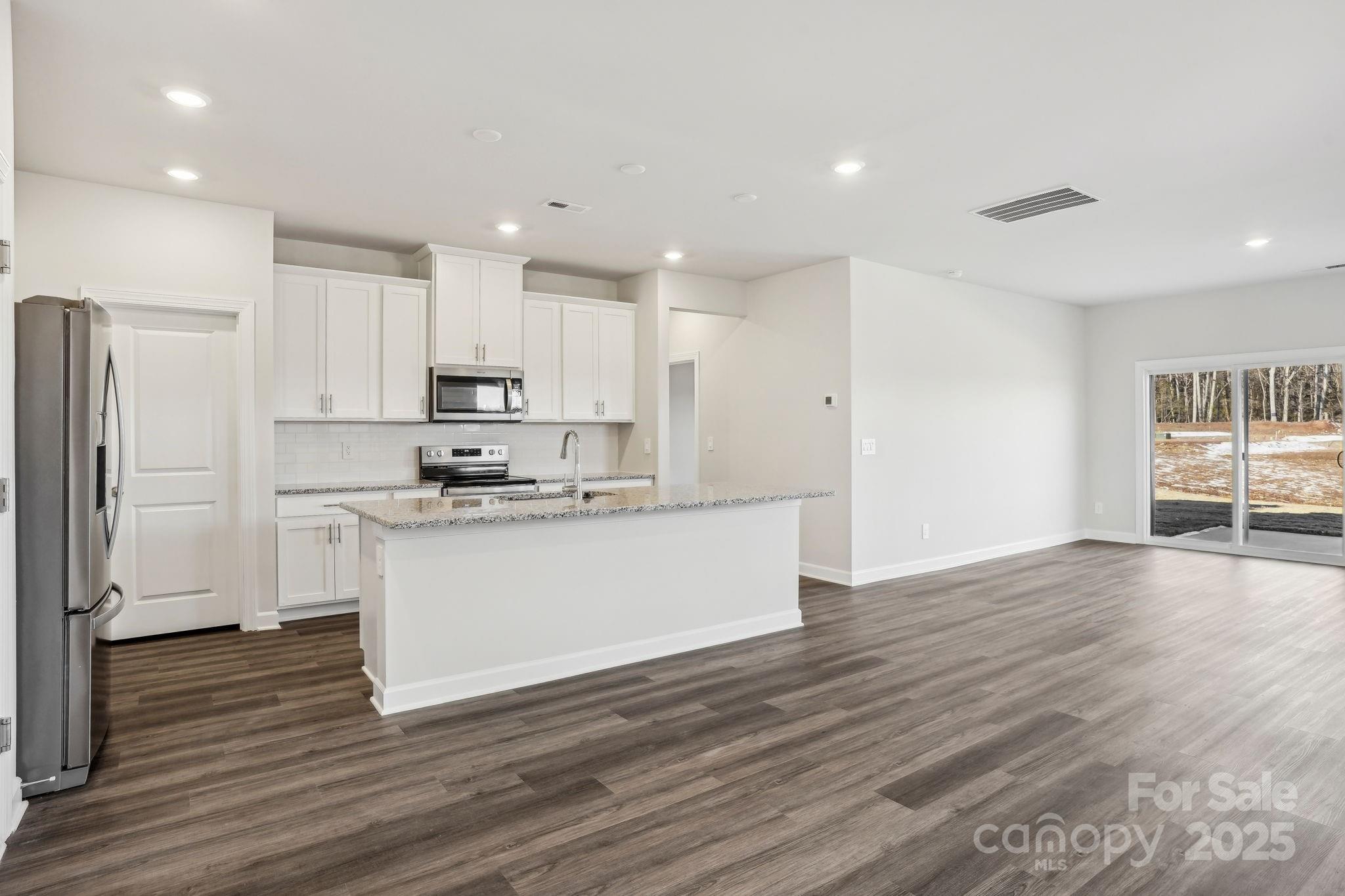 5033 Poplin Valley — Cherryville
