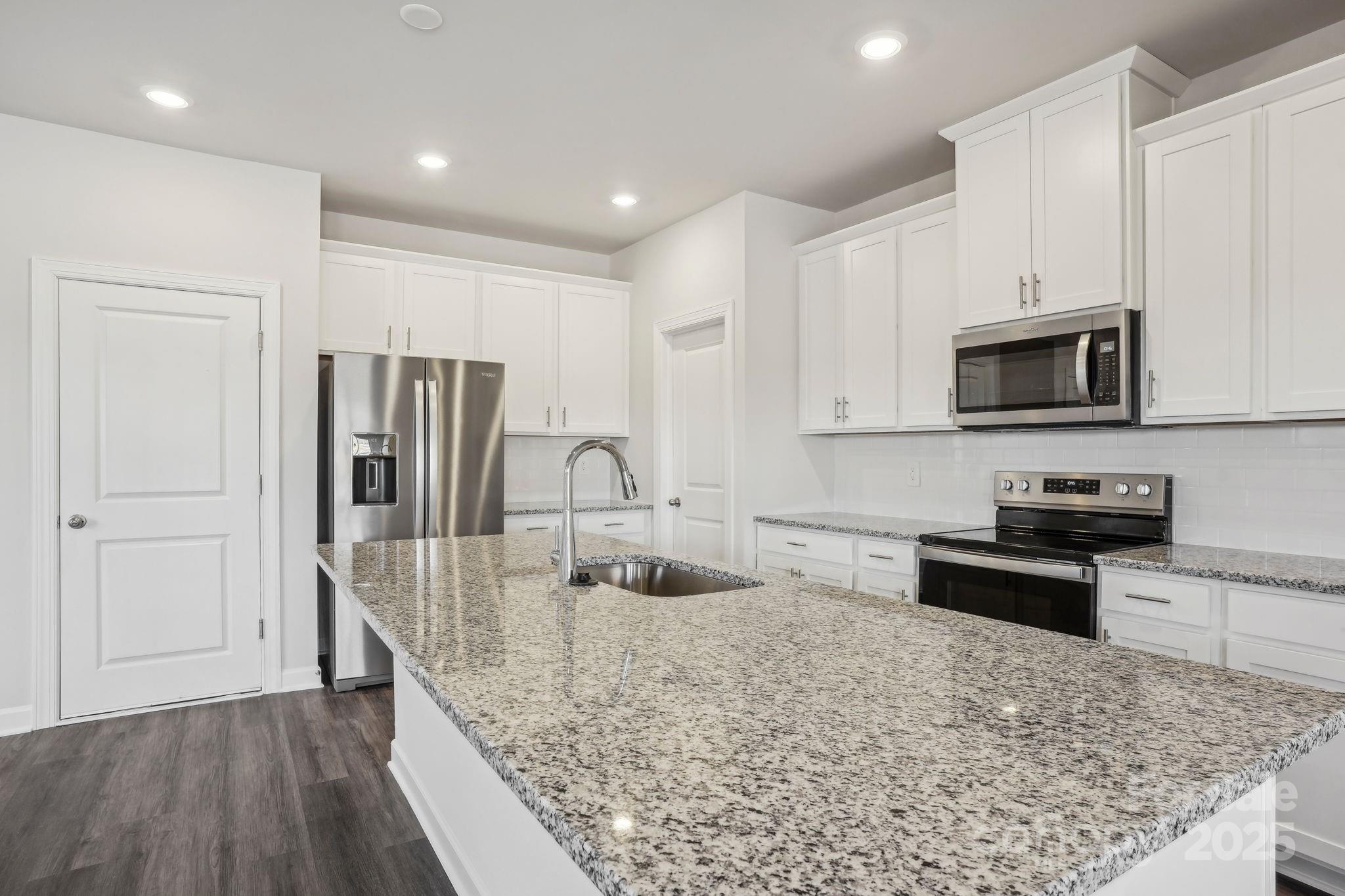 5033 Poplin Valley — Cherryville