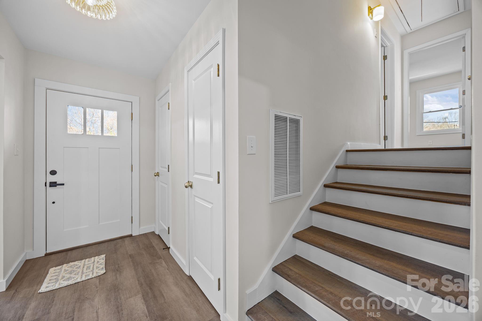 5324 Cheval Place — Charlotte