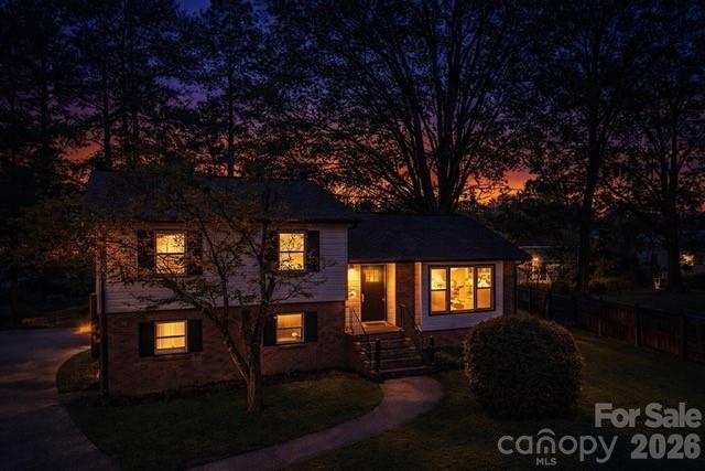 5324 Cheval Place — Charlotte