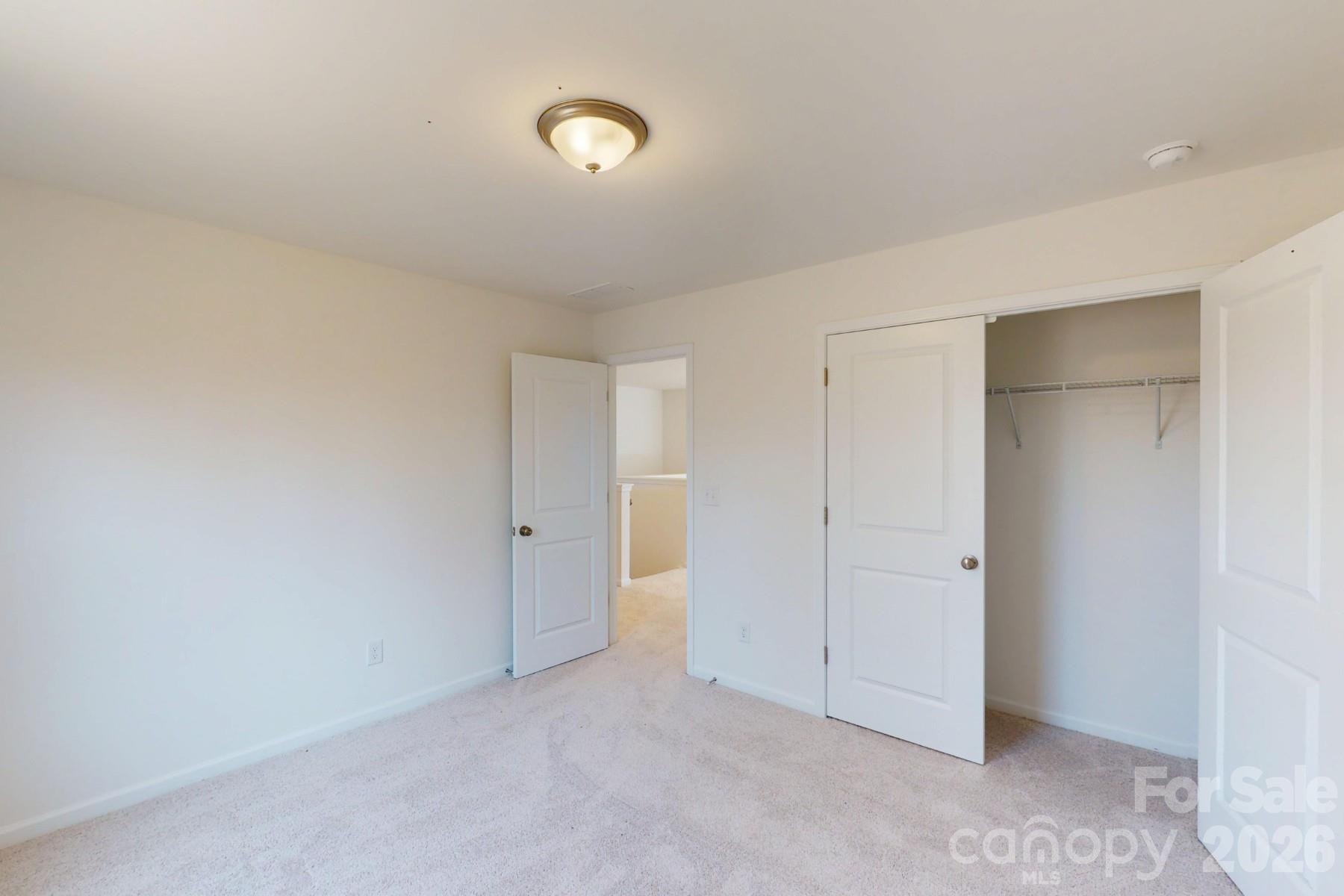 500 Willoughby Park Drive — Monroe